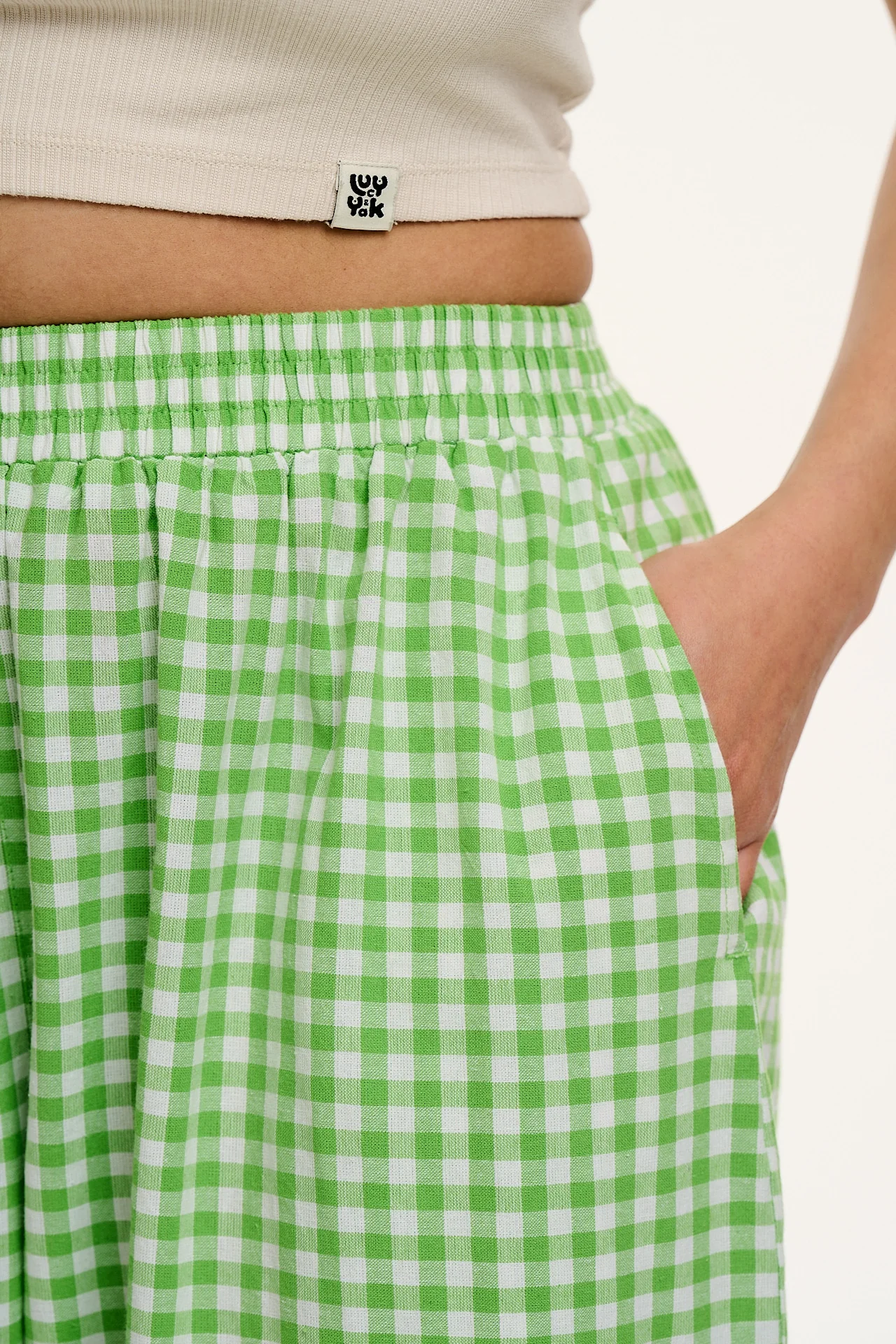 Freddie - Barrel Leg Cotton Trousers in Green Bonitto Gingham
