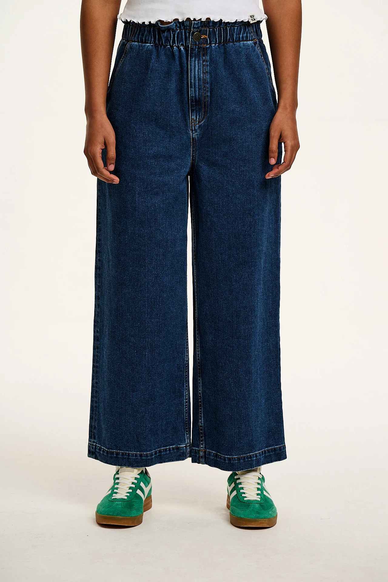 Cody - Paper Bag Jeans in Mid Wash Blue Denim