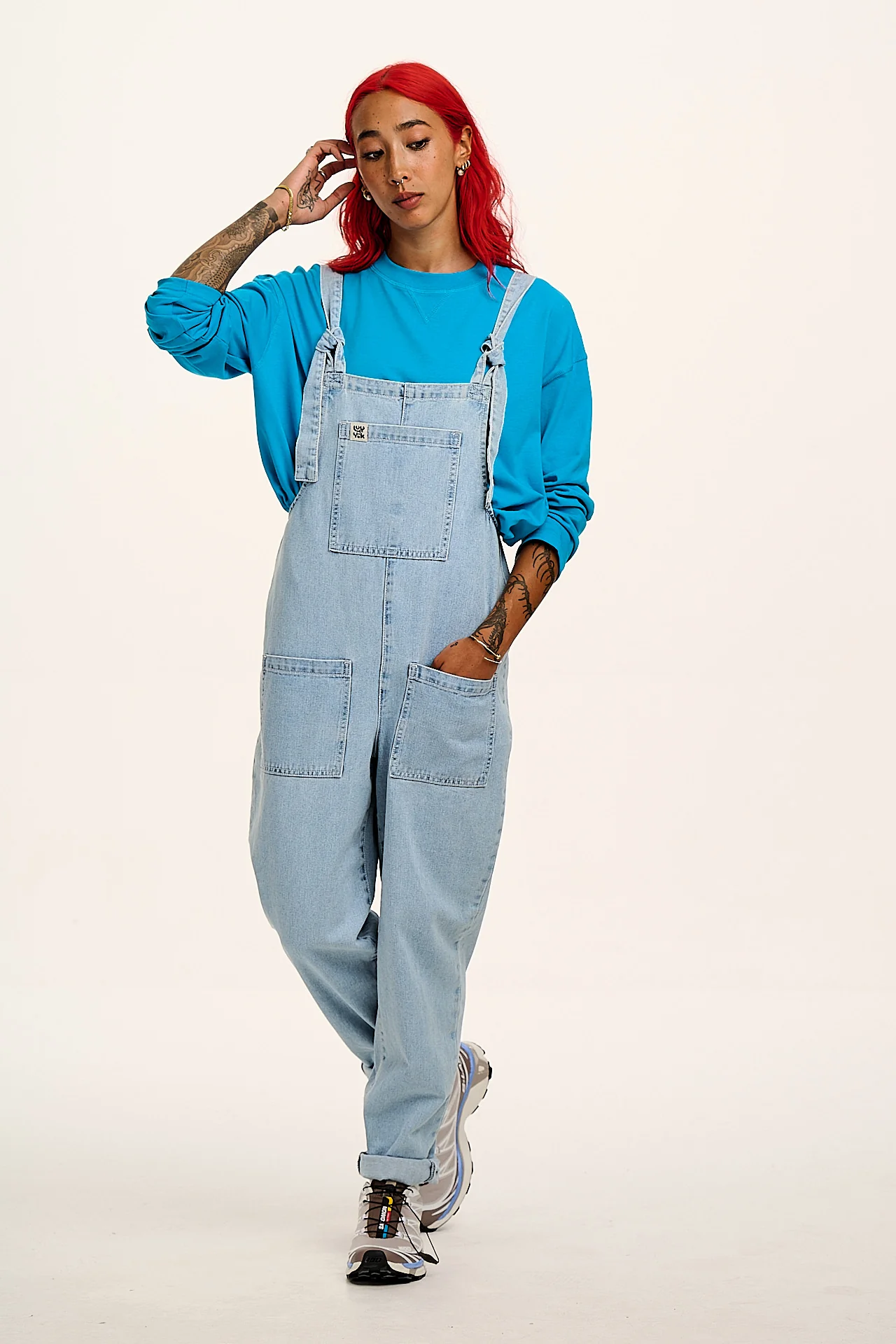 Murat - Long Sleeve Lightweight Cotton Tee in Hawaiian Blue