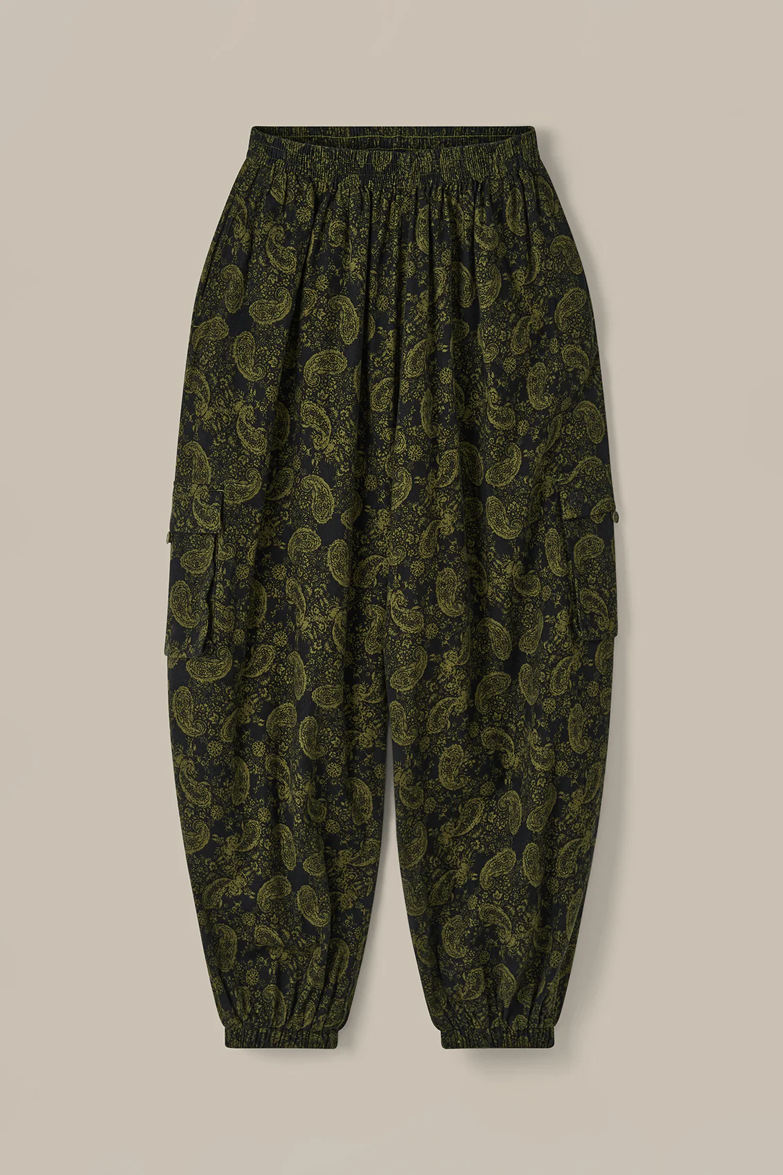 Rumi - Brushed Cotton Barrel Trousers in Grunge Green Paisley Print