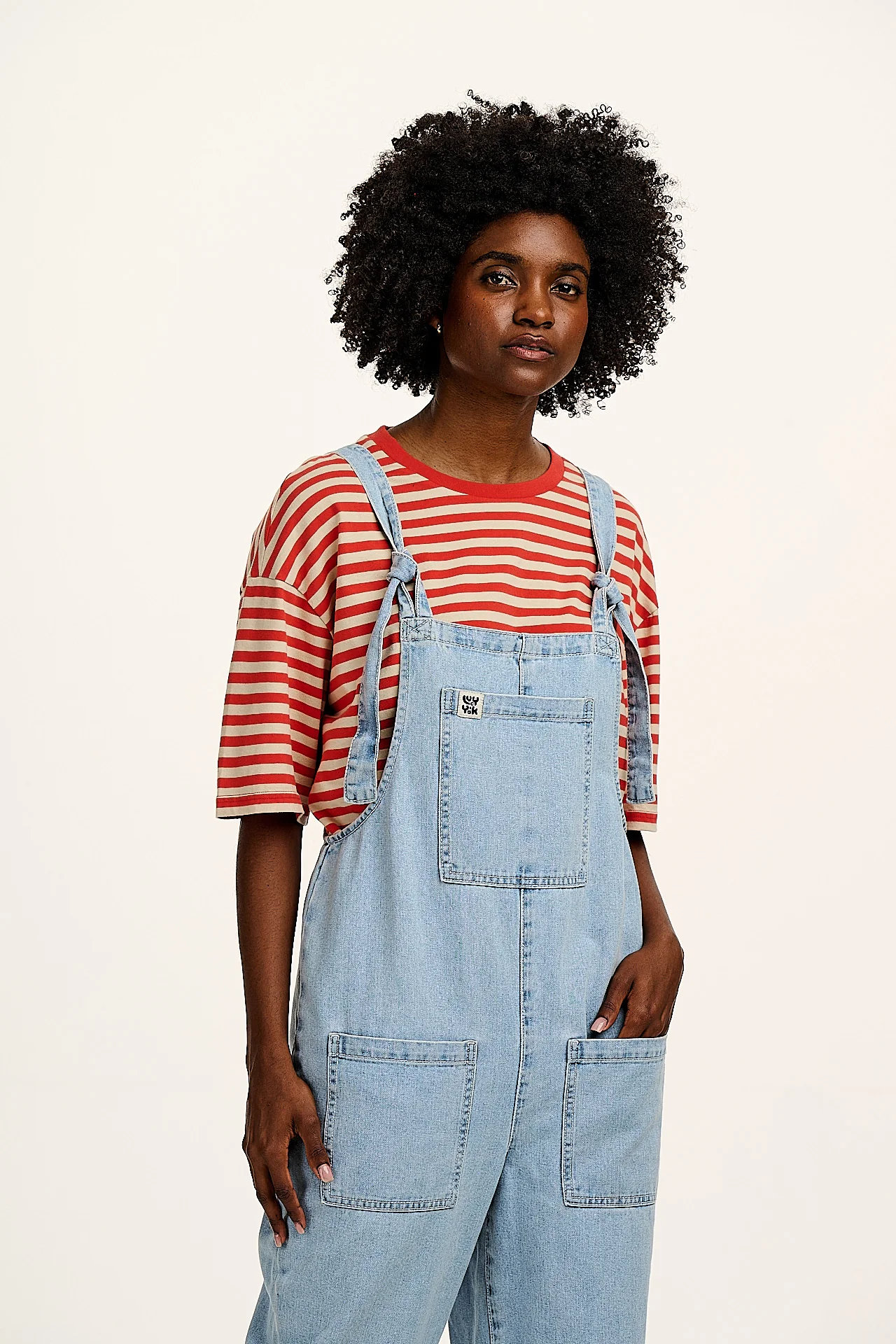 Benny - Oversized Cotton Tee in Red Stripe