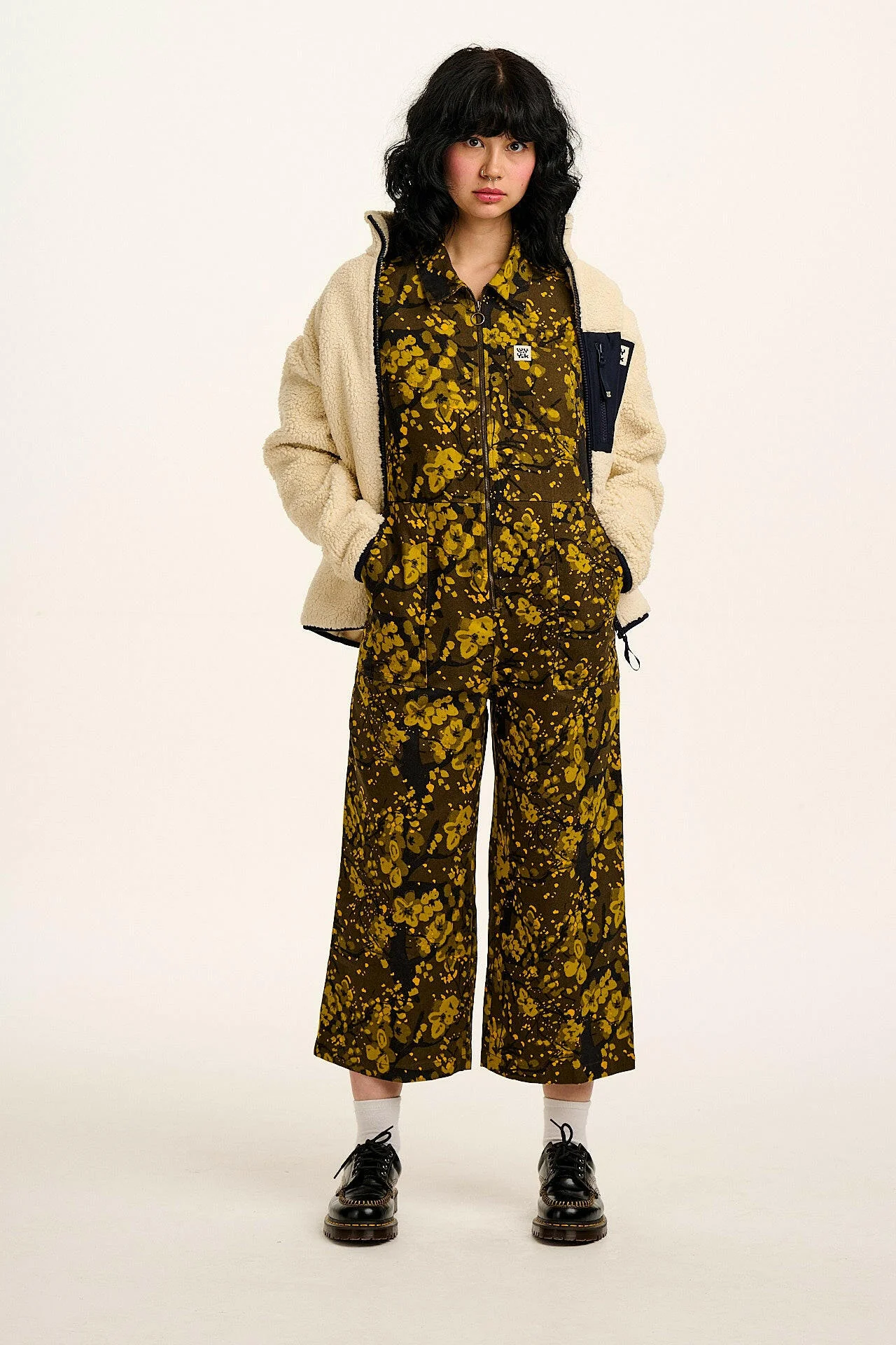 Ragan - Cotton Jumpsuit in Green Blossom Print