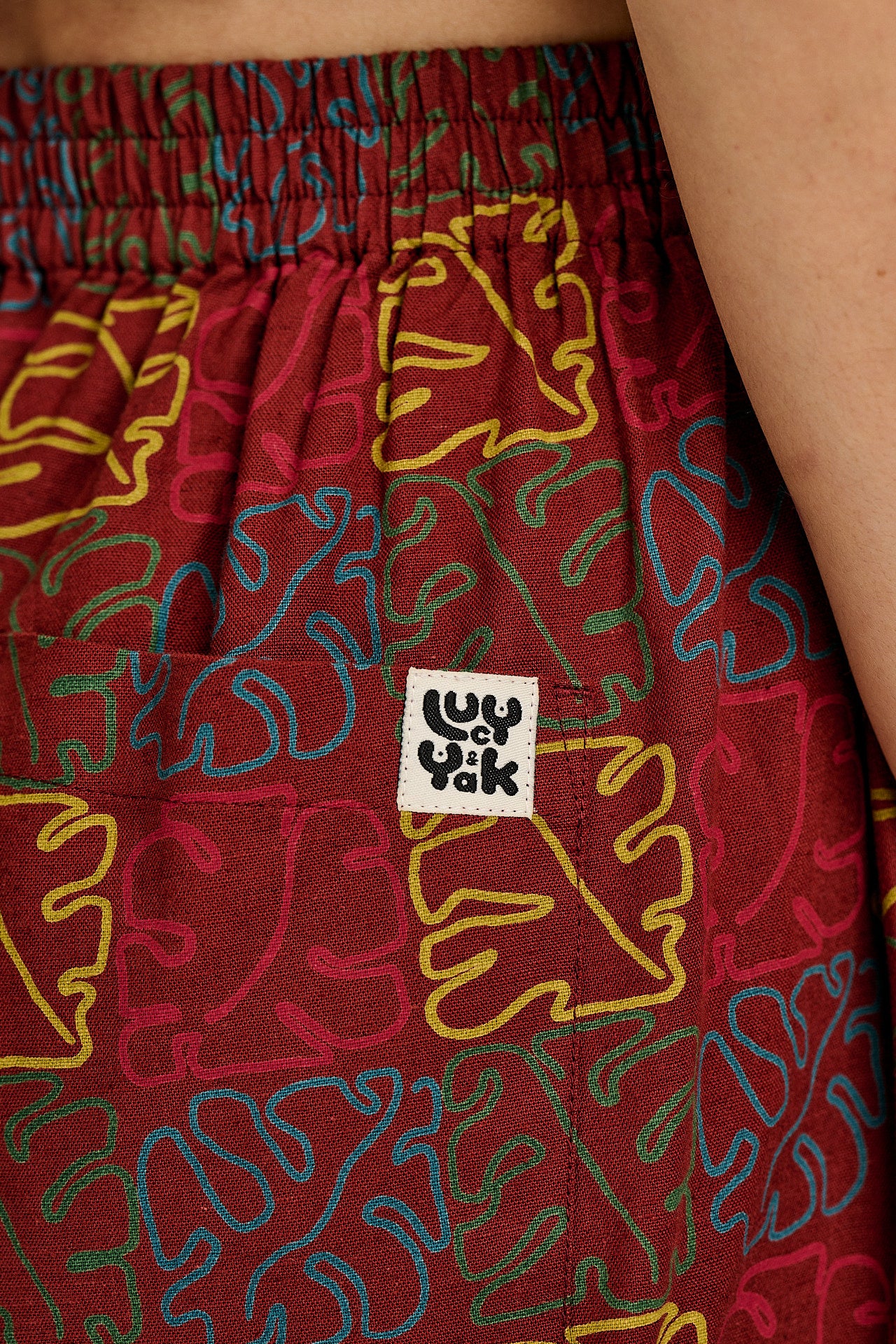 Rumi - Wide Leg Cotton & Linen Trousers in Red Nema Print