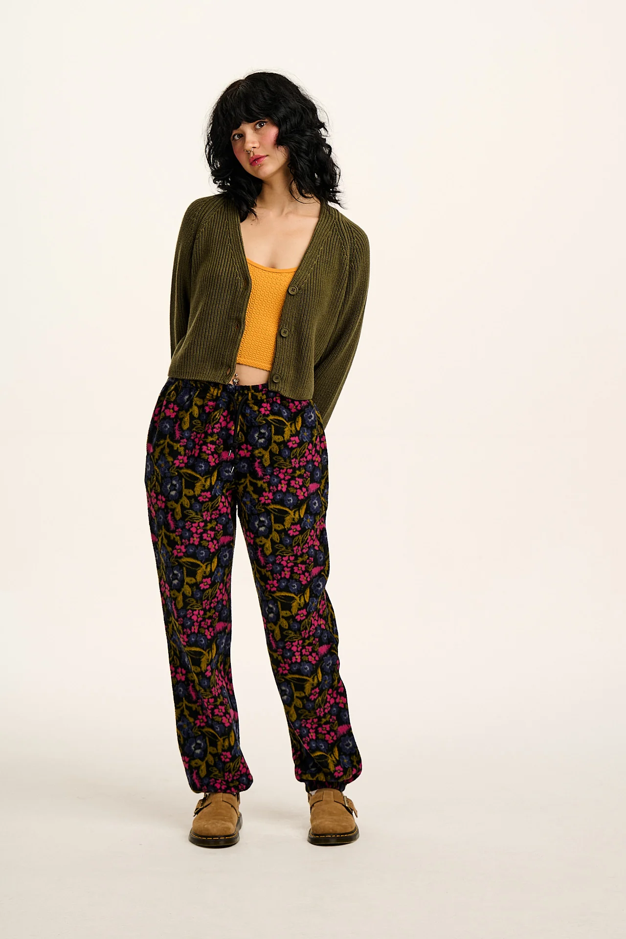 Jamie - Polar Fleece Jogger in Grunge Ditsy Floral Print