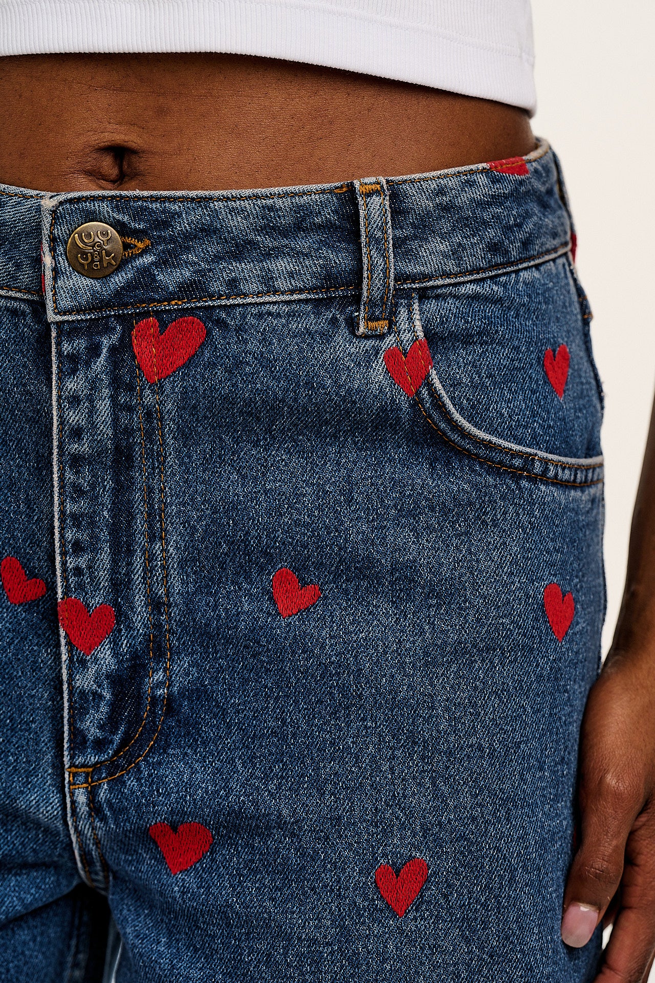 Drew - Cropped Straight Leg Denim Jeans in Mid Wash Blue with Cupid Hearts Embroidery