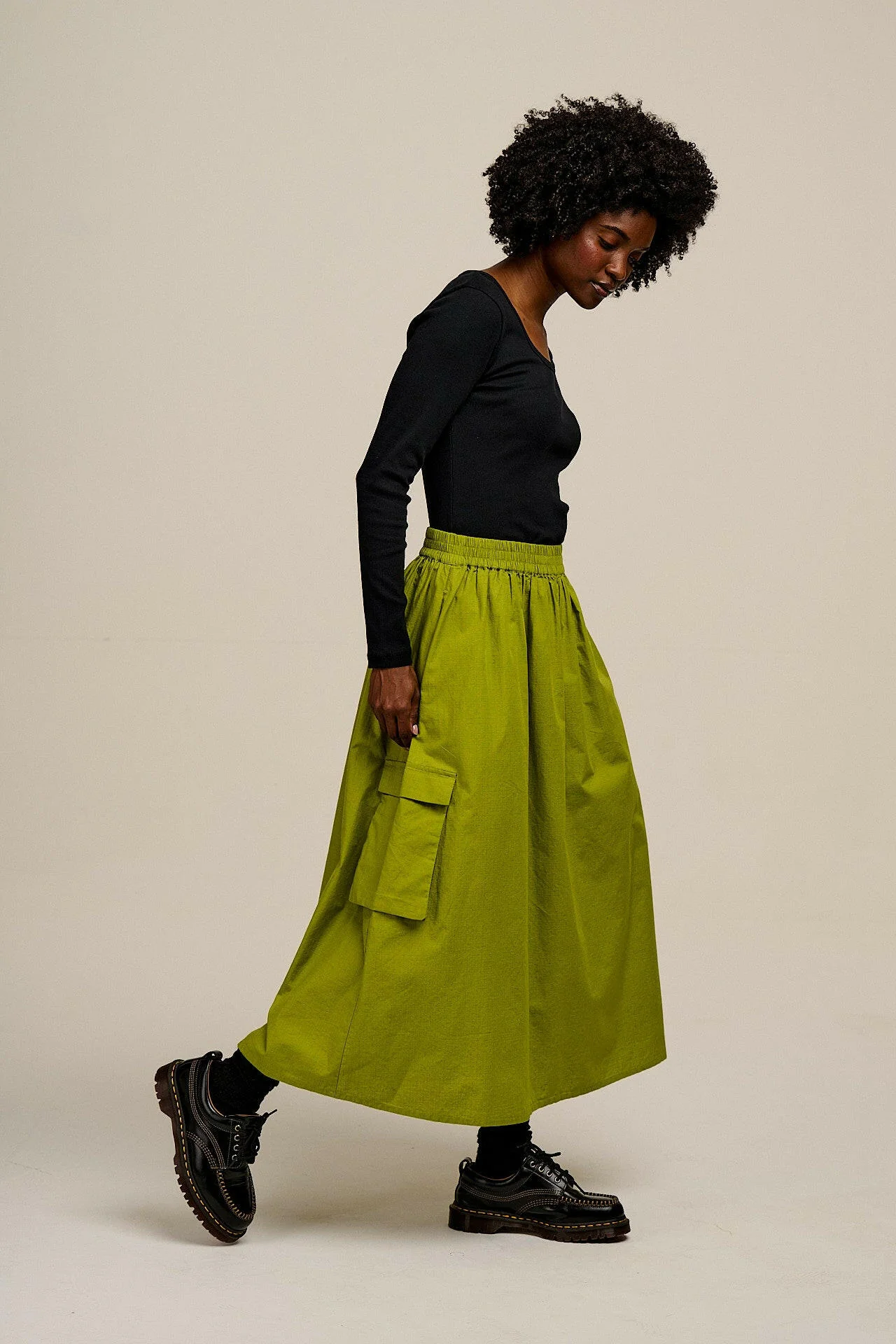 Dakota - Midi Skirt in Lima Bean Green