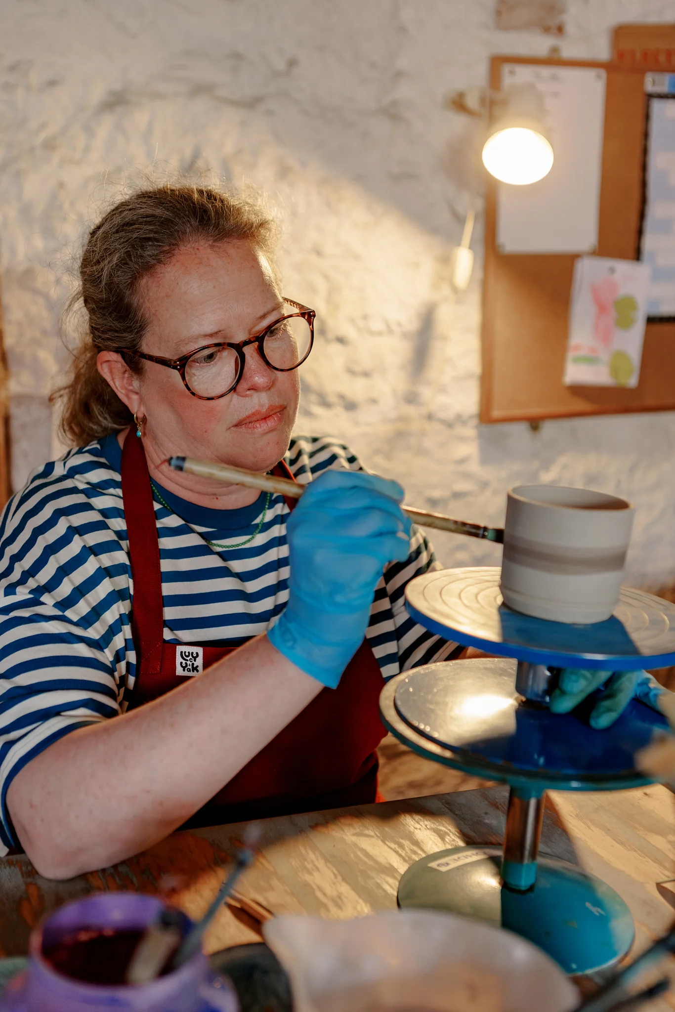 Amaia - Midweight Cotton Apron in Maroon