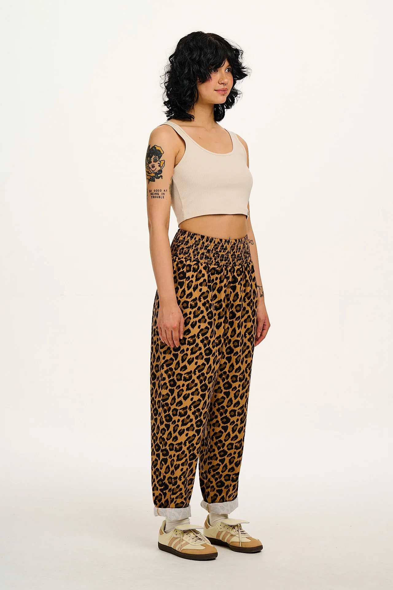 Alexa - Cotton Trousers in Leopard Print