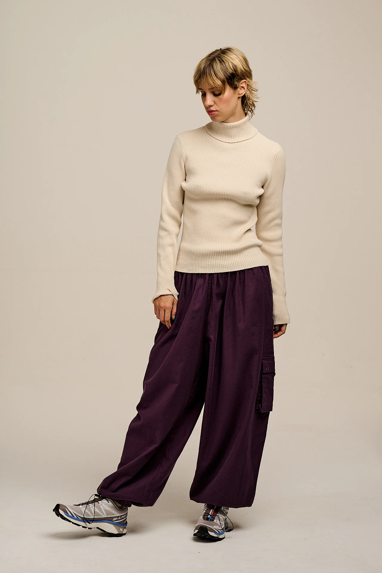 Rumi - Brushed Cotton Barrel Trousers in Plum Perfect