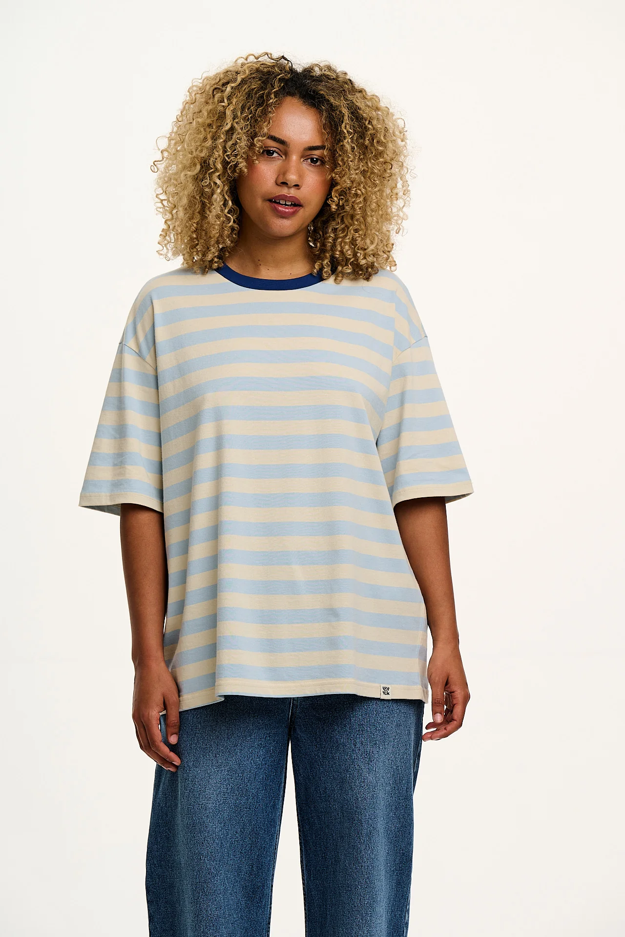 Benny - Oversized Cotton Tee in White & Blue Stripe