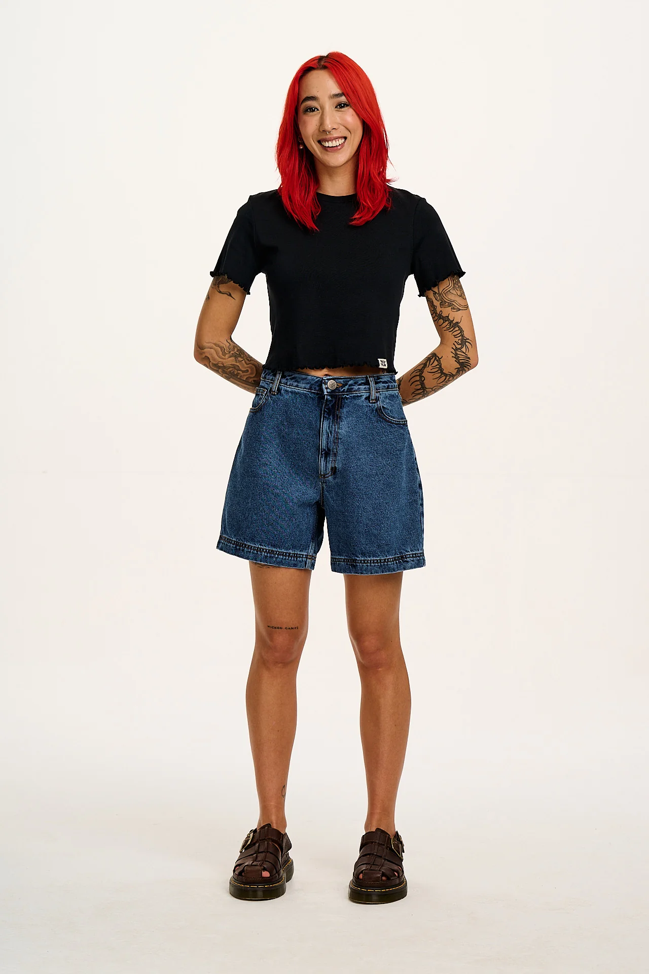 Greta - Cropped Cotton Top in Black