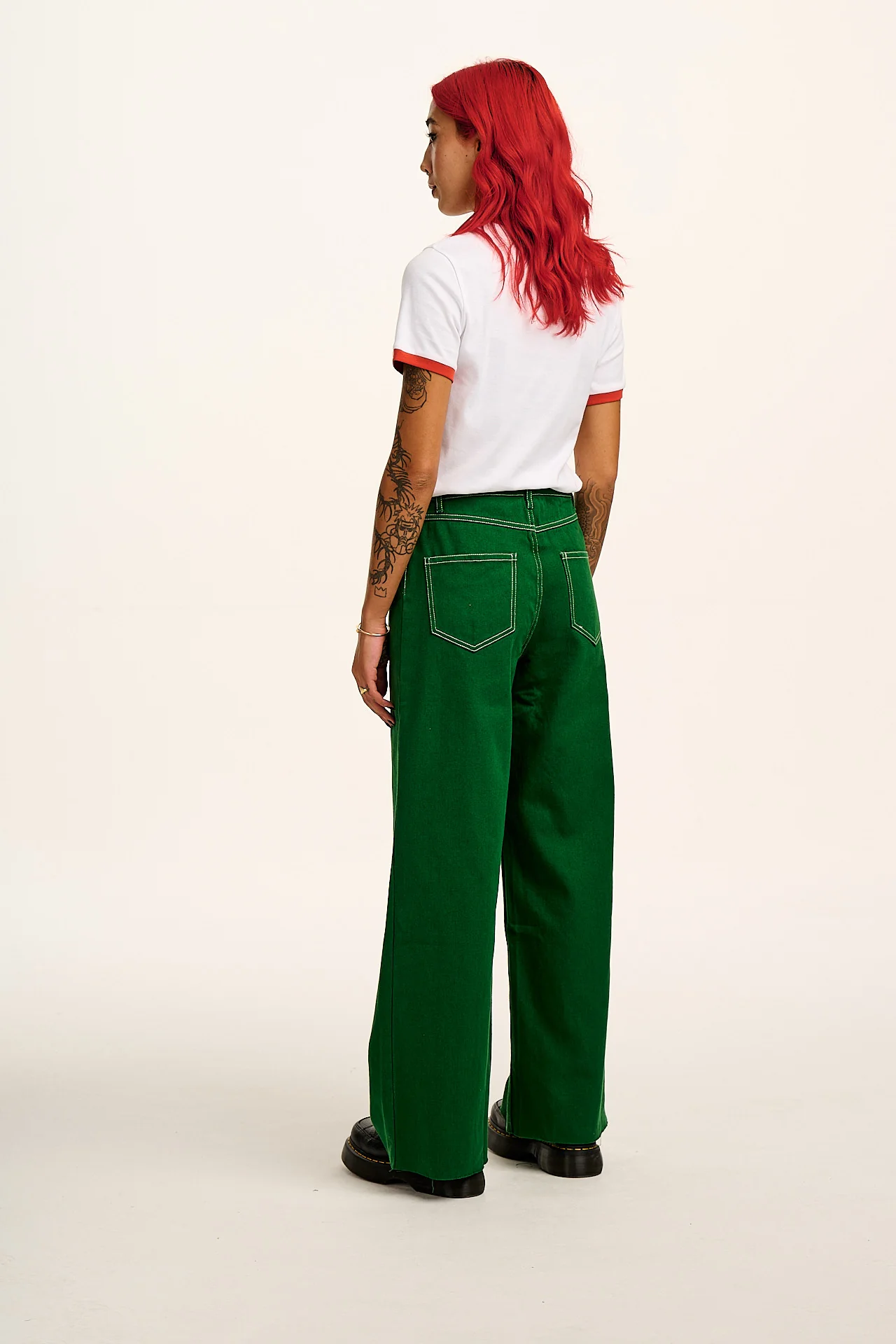 Carter - High Waisted Jeans in Green Contrast Stitch