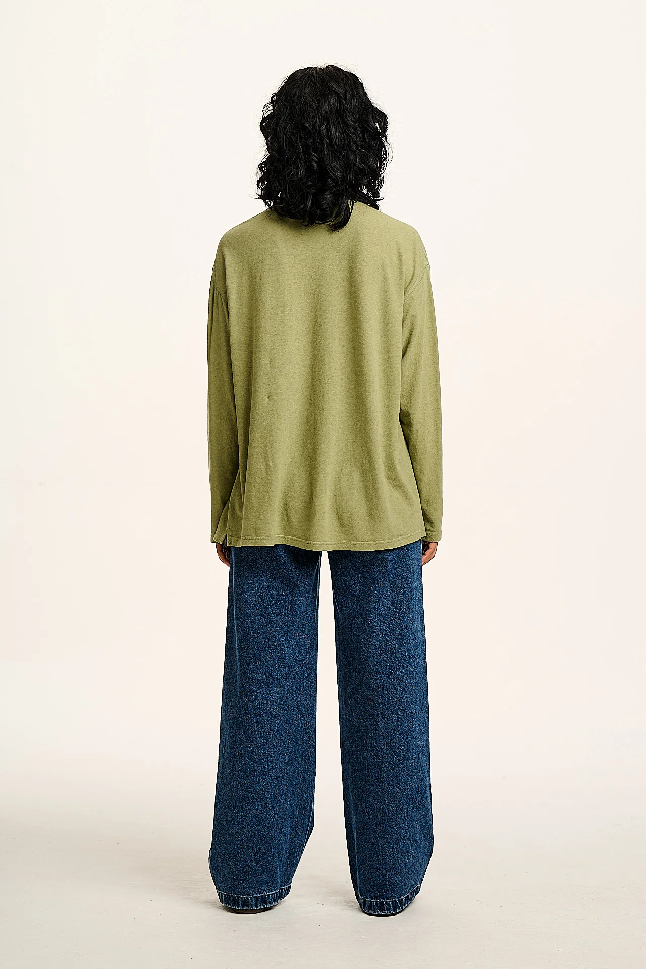 Murat - Long Sleeve Lightweight Cotton & Hemp Tee in Sage Green