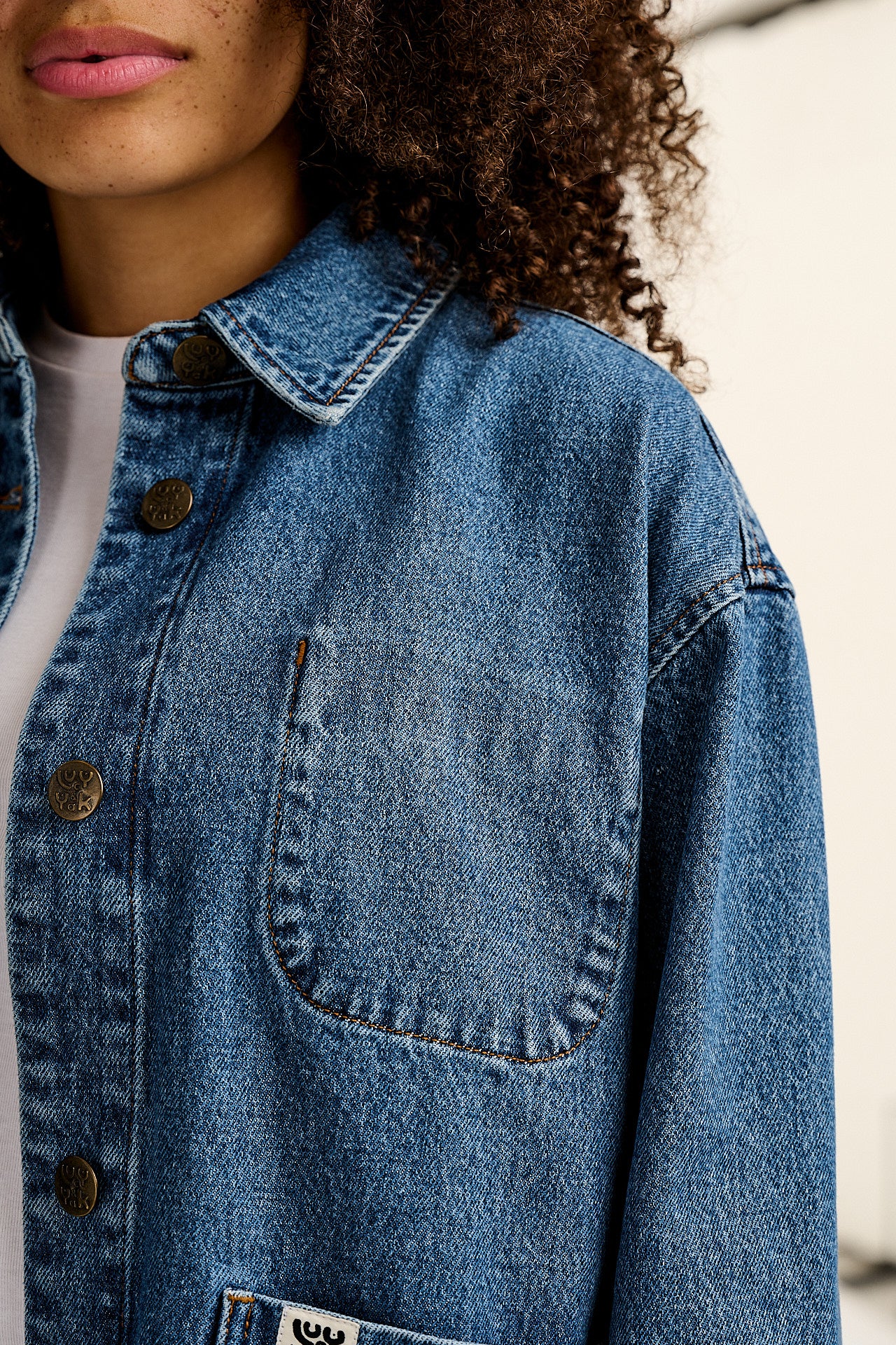 Connie - Denim Jacket in Mid Wash Blue