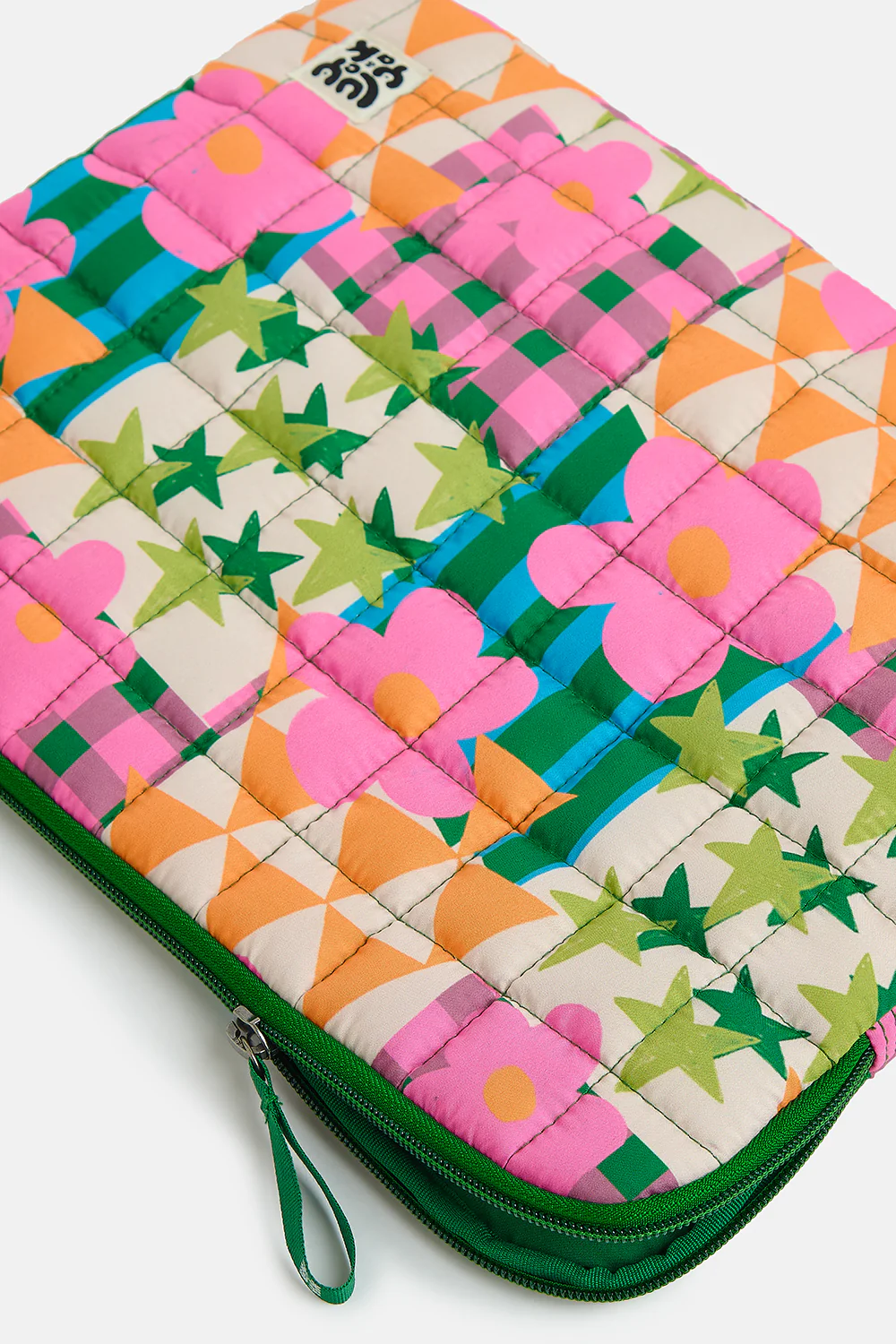 Emelien - 13 Laptop Case in Young at Heart Print