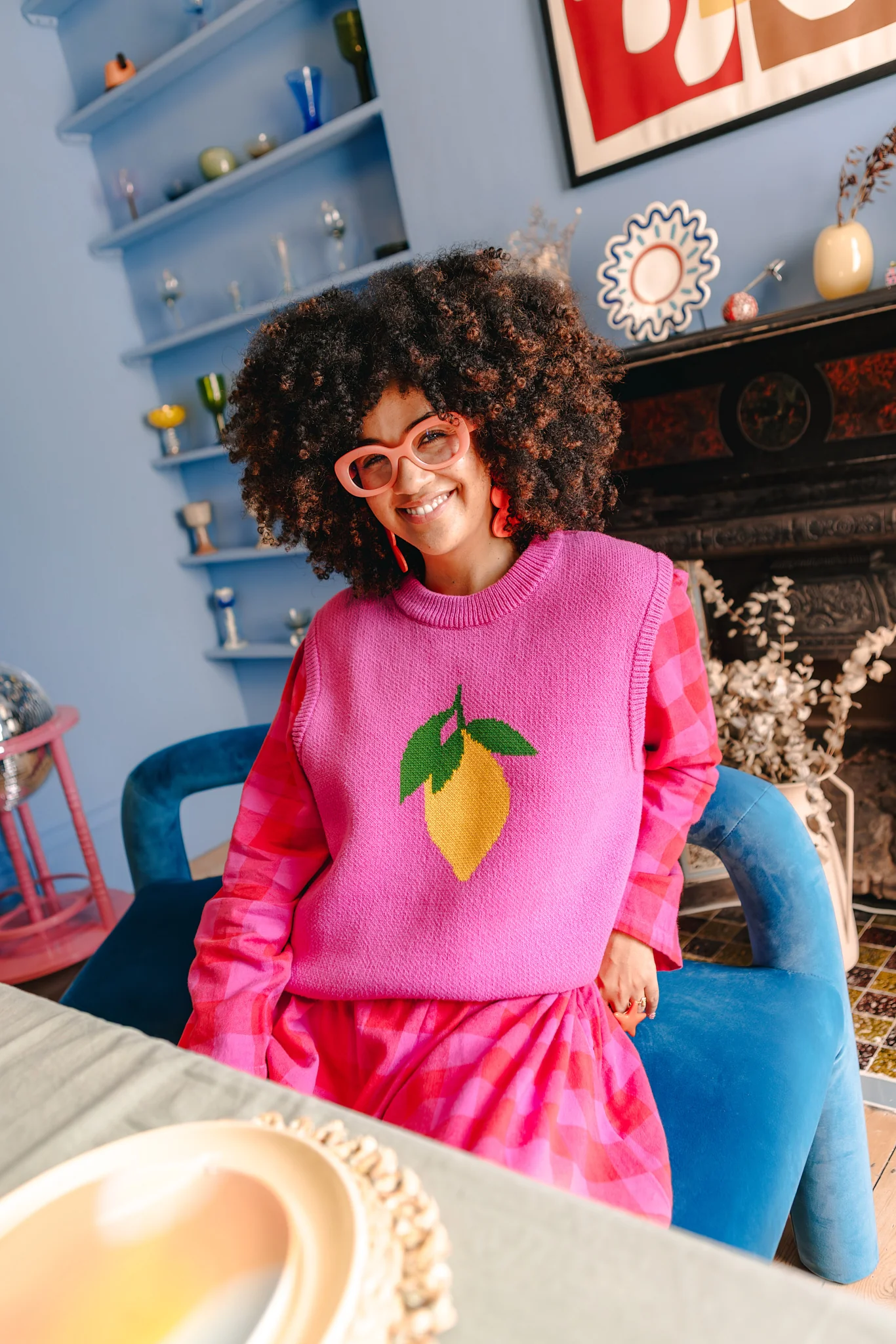 Saffle - Knitted Sweater Vest in Pink with Lemon