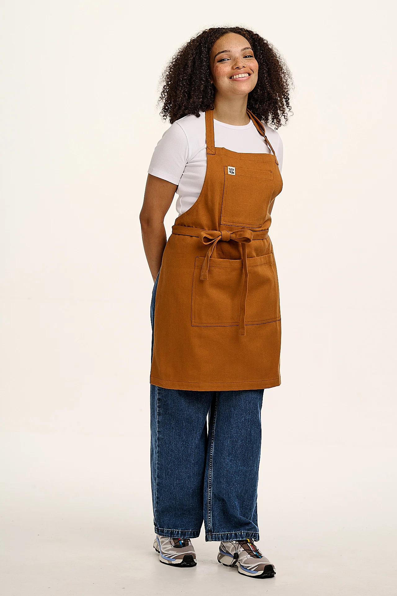 Ada - Heavyweight Cotton Apron in Tan