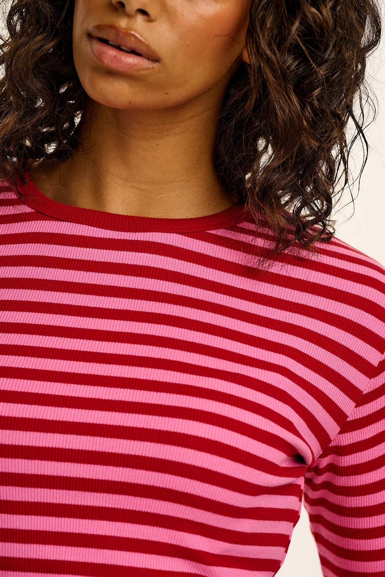 Grayson - Long Sleeve Cotton Tee in Pink & Red Stripe
