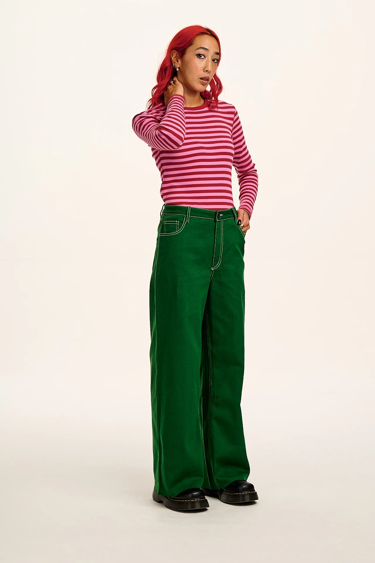 Carter - High Waisted Jeans in Green Contrast Stitch