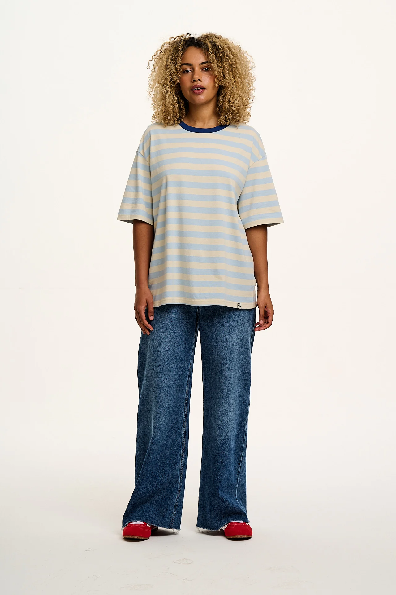 Benny - Oversized Cotton Tee in White & Blue Stripe
