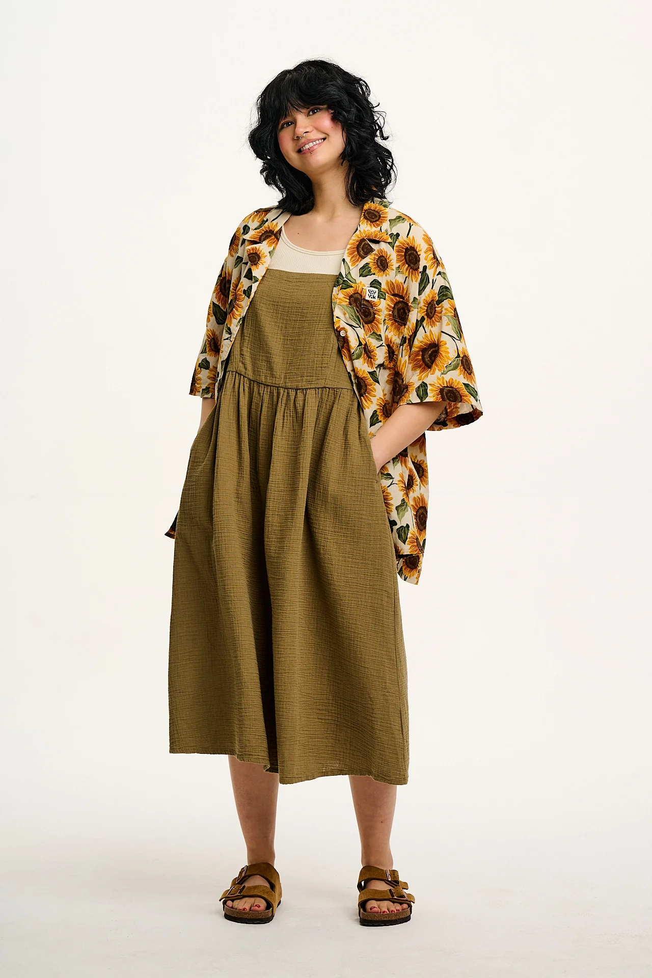 Faye - Midi Cotton Gauze Dress in Khaki Green