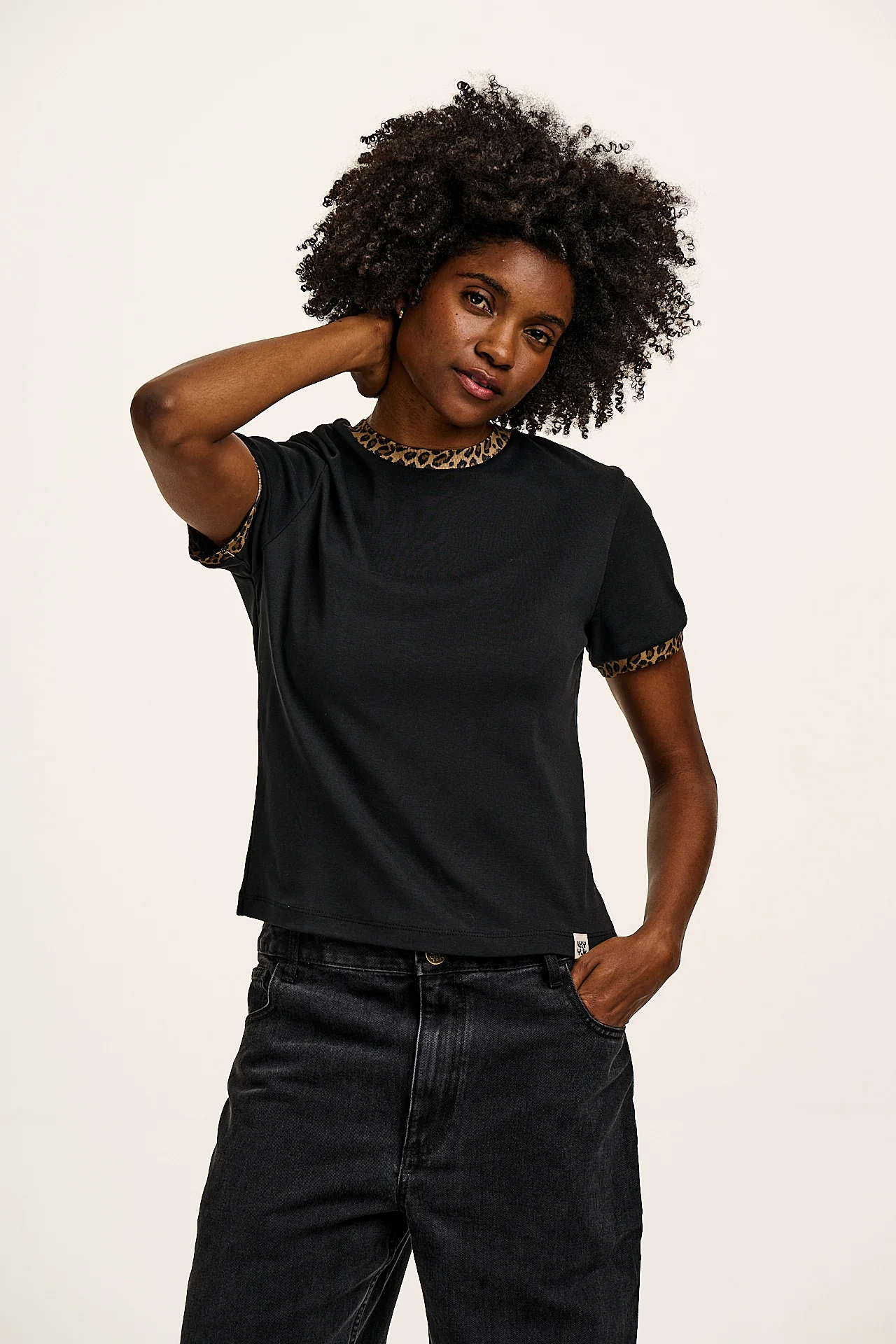 Maya - Cotton Tee in Black Leopard Print