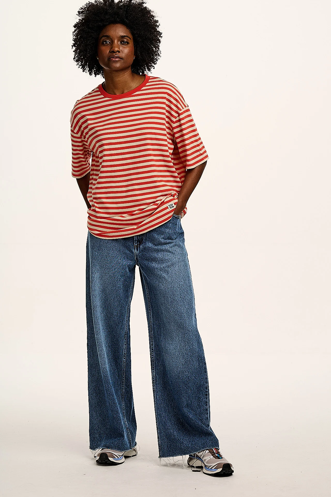 Benny - Oversized Cotton Tee in Red Stripe