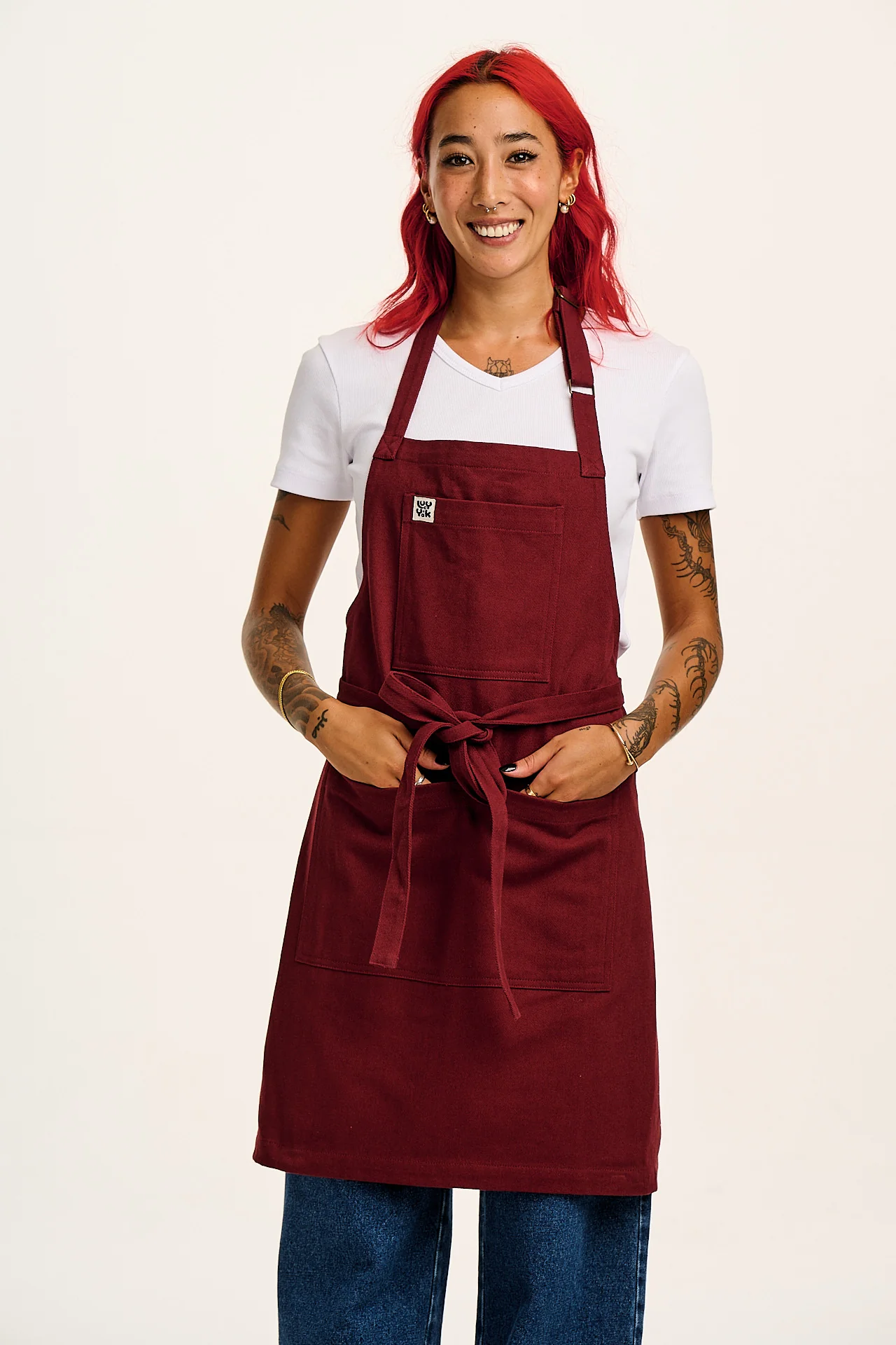 Ada - Heavyweight Cotton Apron in Maroon