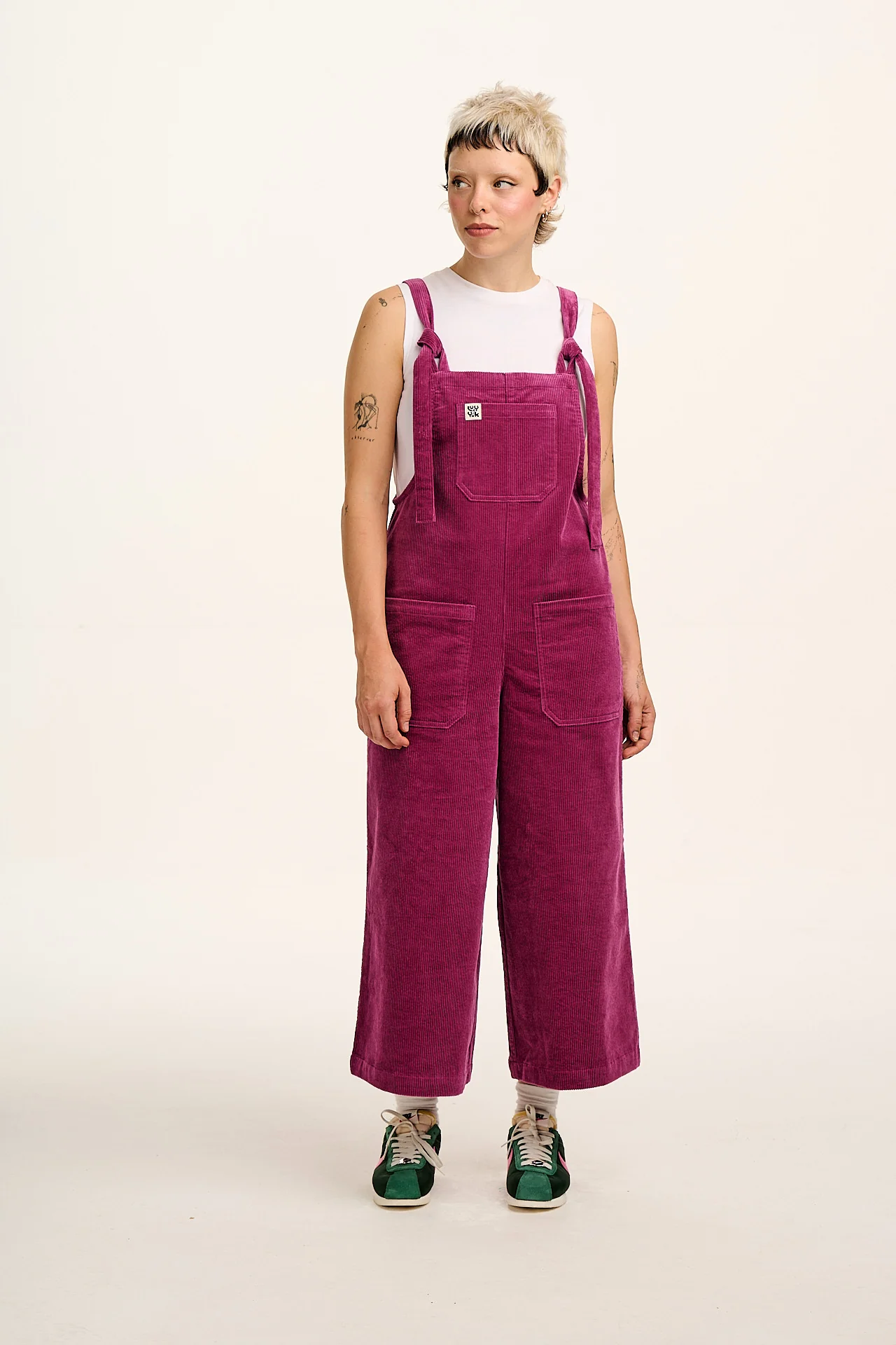 Jenny - Wide Leg Corduroy Dungaree in Raspberry