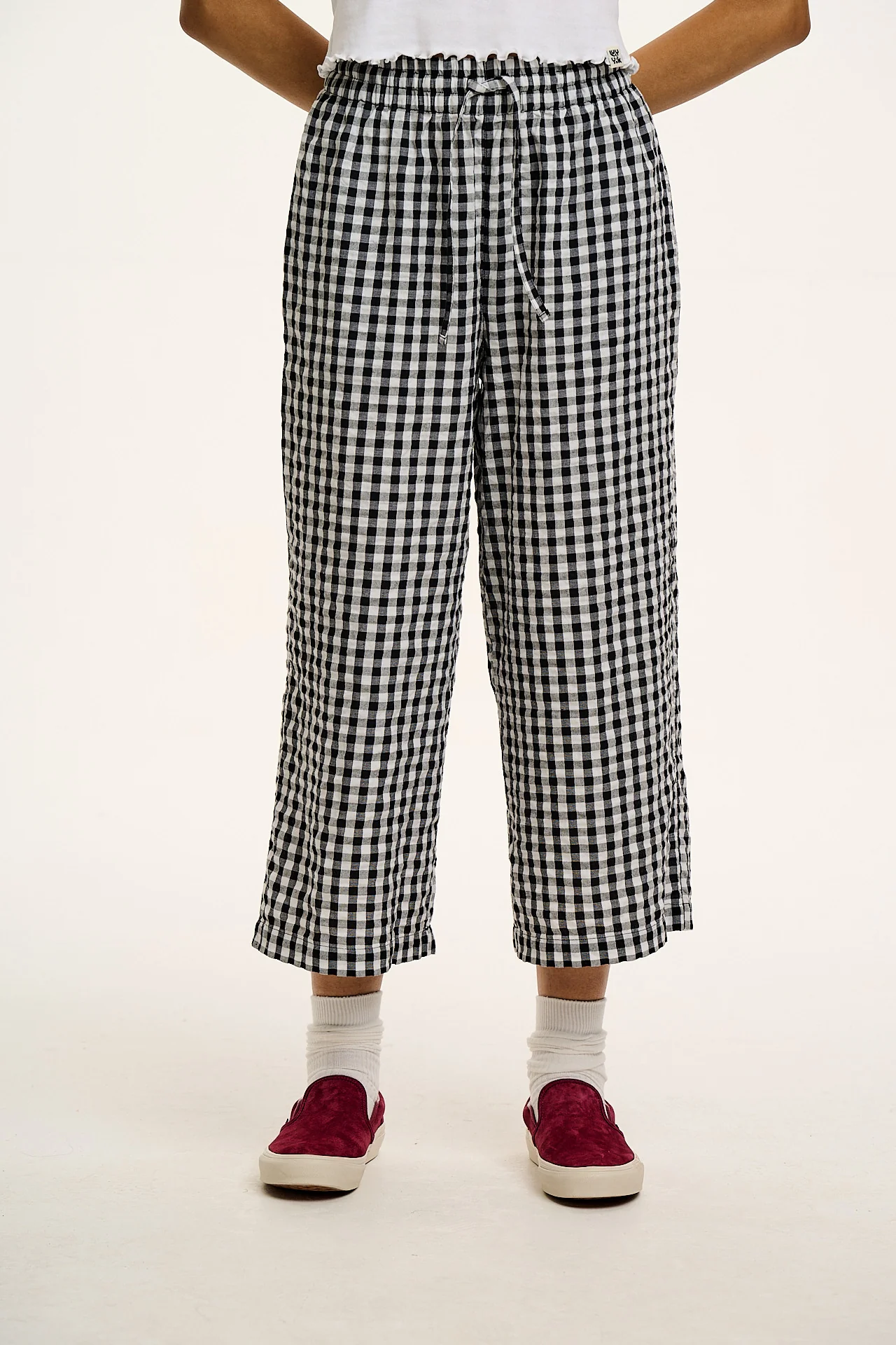 Chuck - Wide Leg Cotton Seersucker Trousers in Black & White Gingham