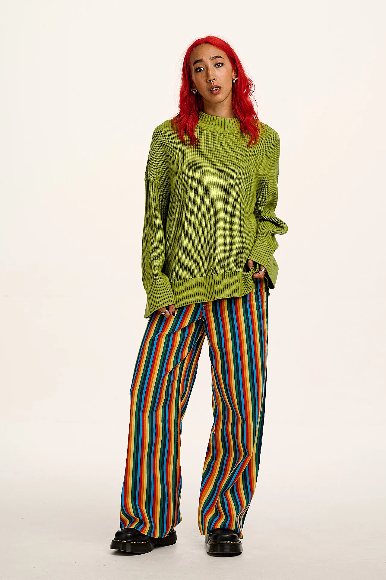 Carter - High Waisted Jeans in Rainbow Print