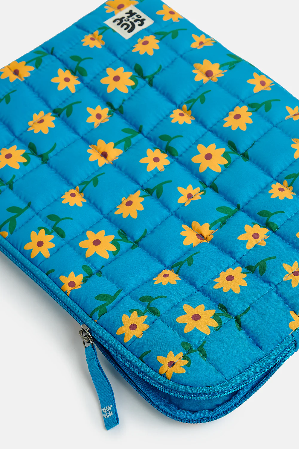 Emelien - 13 Laptop Case in Blue Sunflower Print