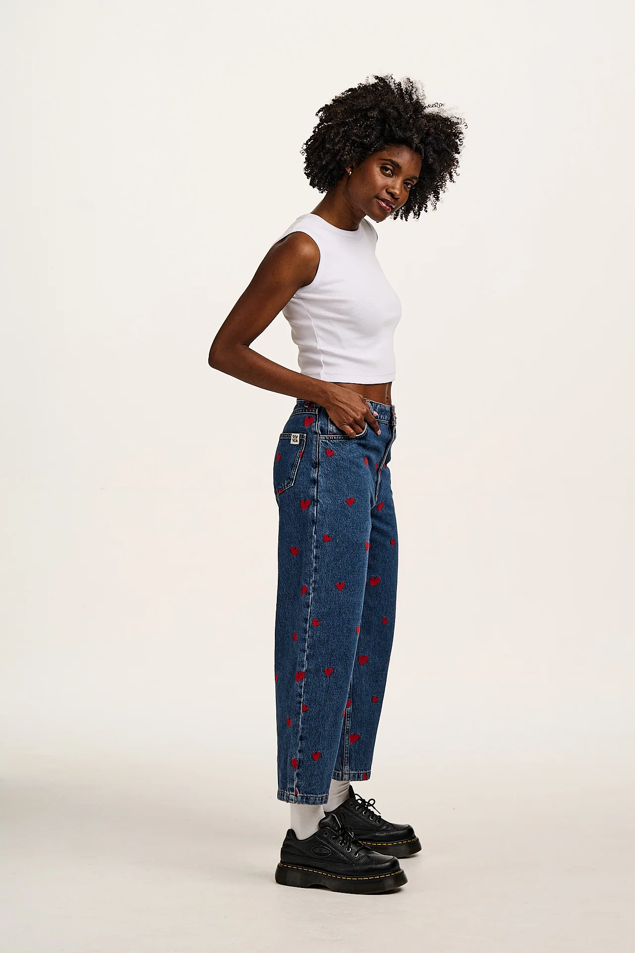 Drew - Cropped Straight Leg Denim Jeans in Mid Wash Blue with Cupid Hearts Embroidery