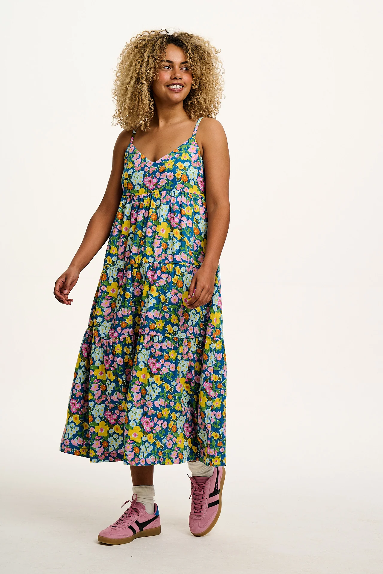 Mable - Maxi Dress in Island Blooms Scribbled Floral Print