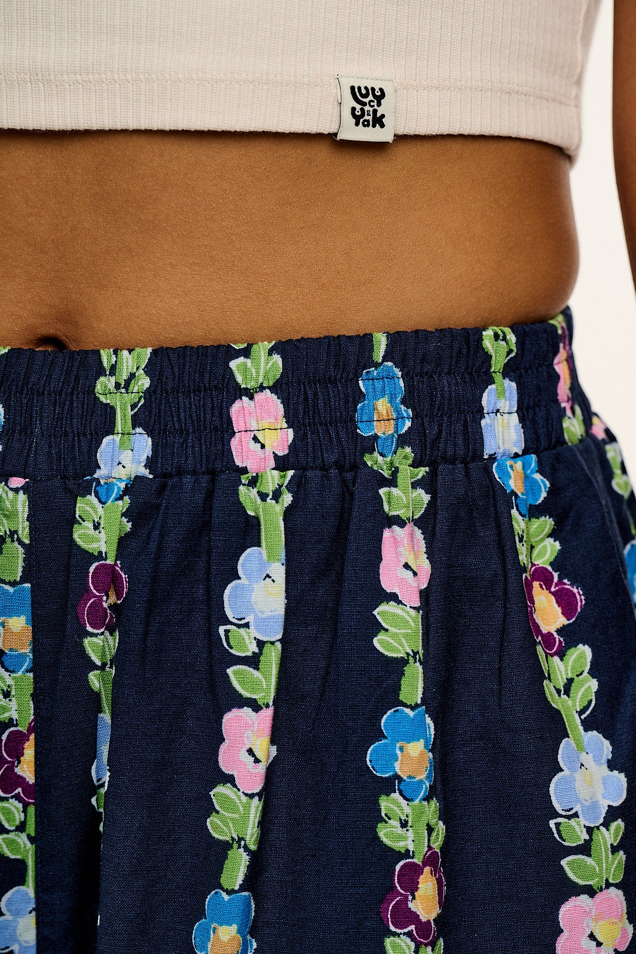 Freddie - Barrel Leg Cotton & Linen Trousers in Navy Island Bloom Print