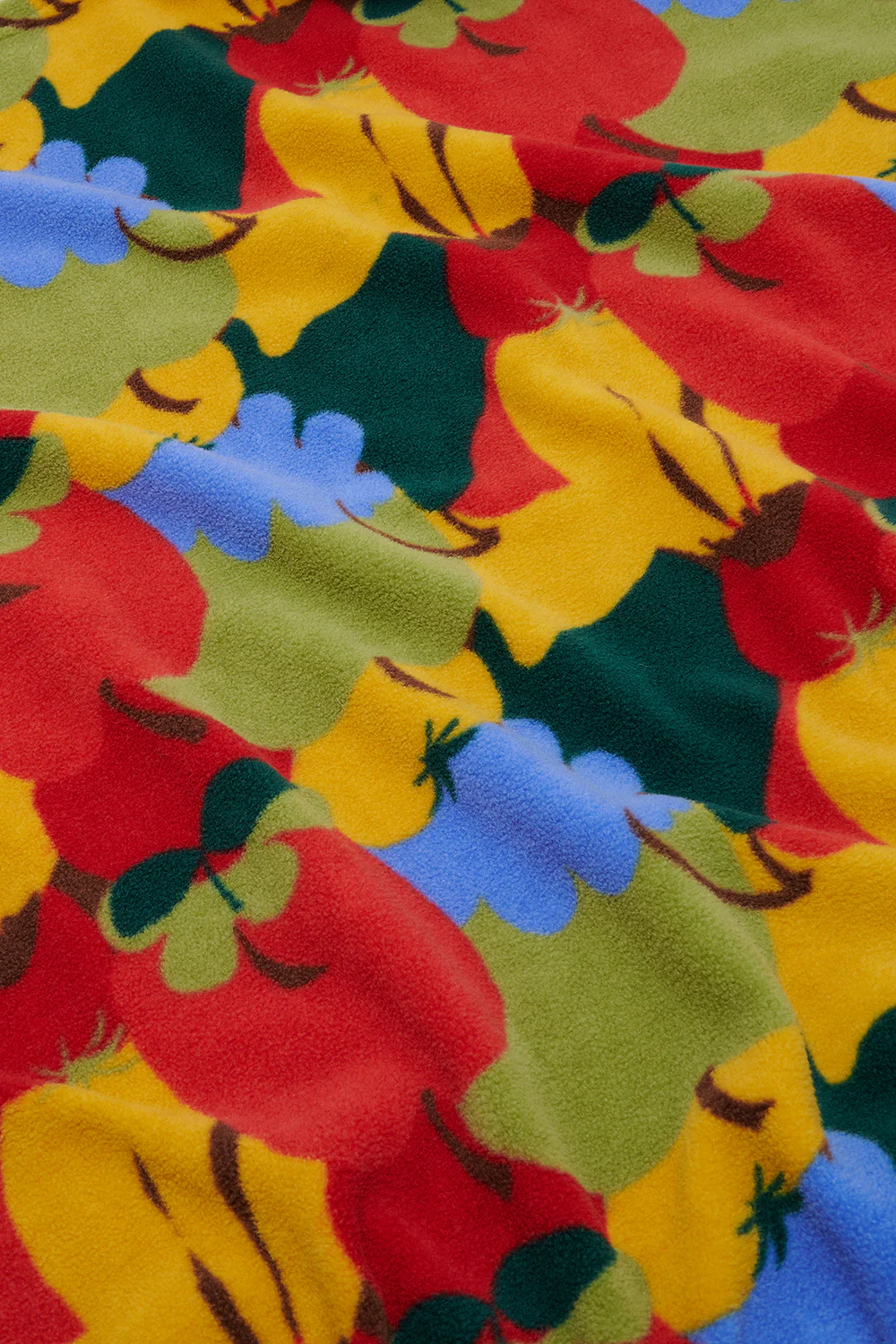 Braor - Polar Fleece Blanket in Fruity Print