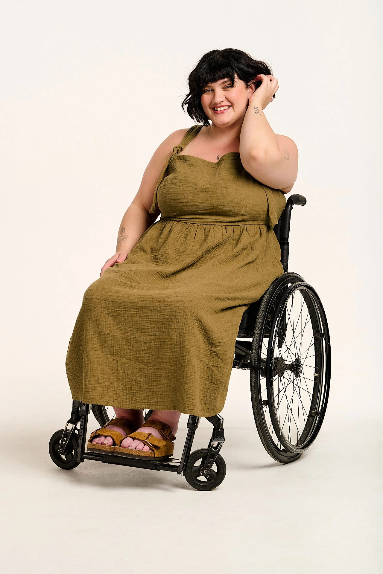 Faye - Midi Cotton Gauze Dress in Khaki Green