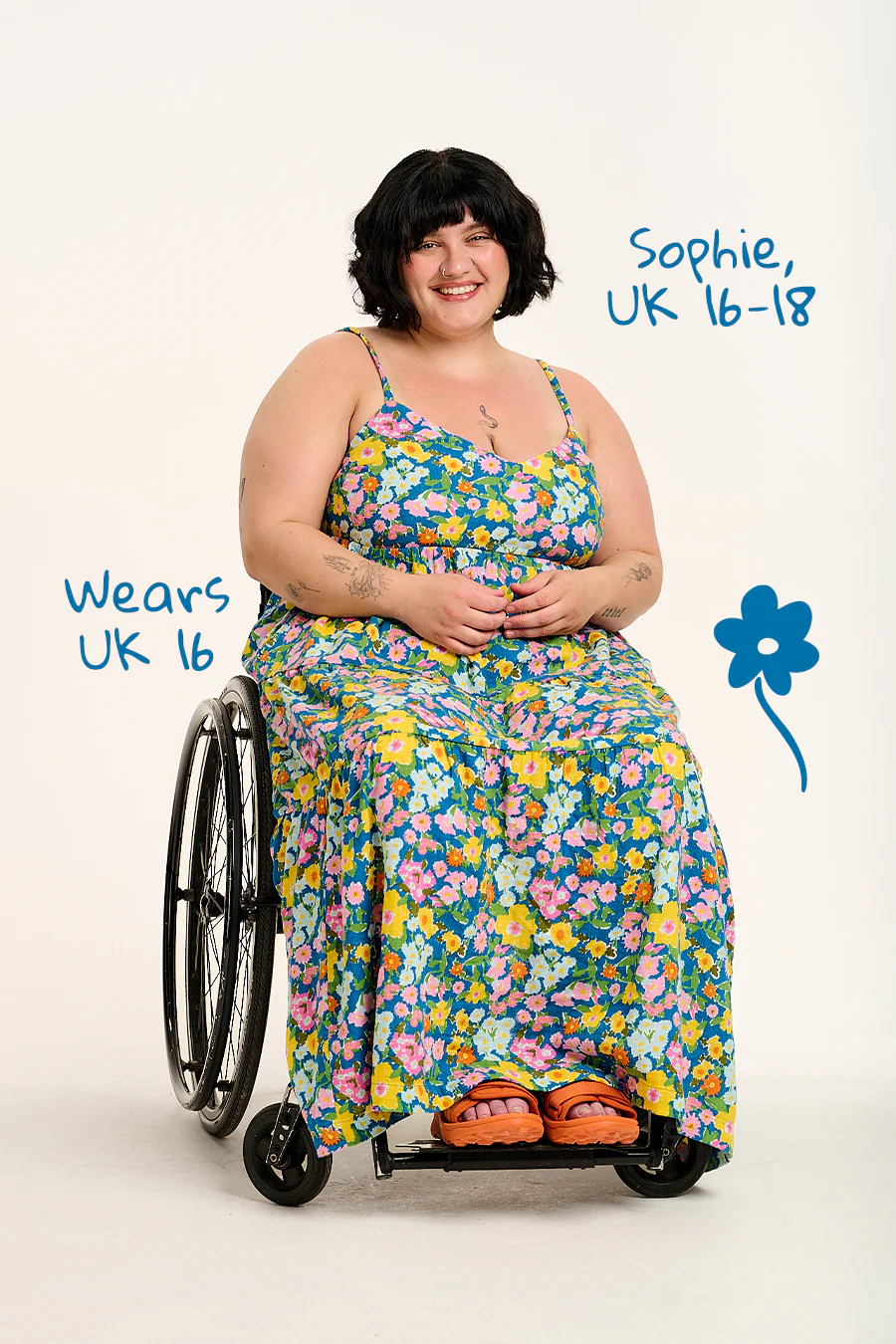 Mable - Maxi Dress in Island Blooms Scribbled Floral Print