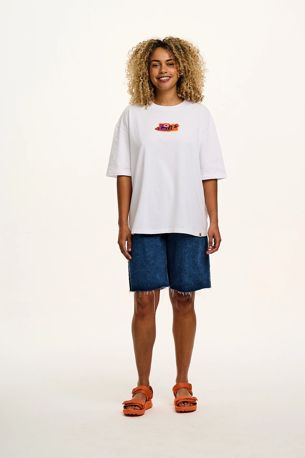 L.E. Benny - Oversized Cotton Tee in Artist Print by Amanda Lobos