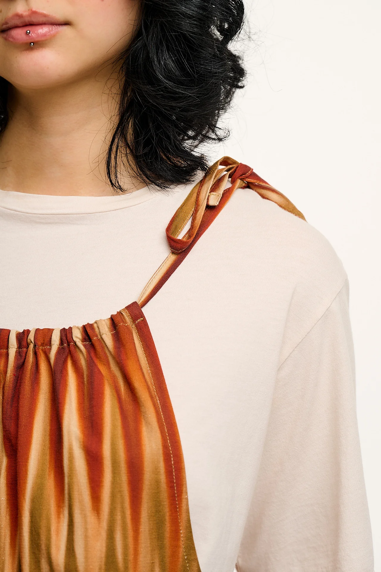 Ramona - Cotton & Linen Jumpsuit in Red Wavy Print