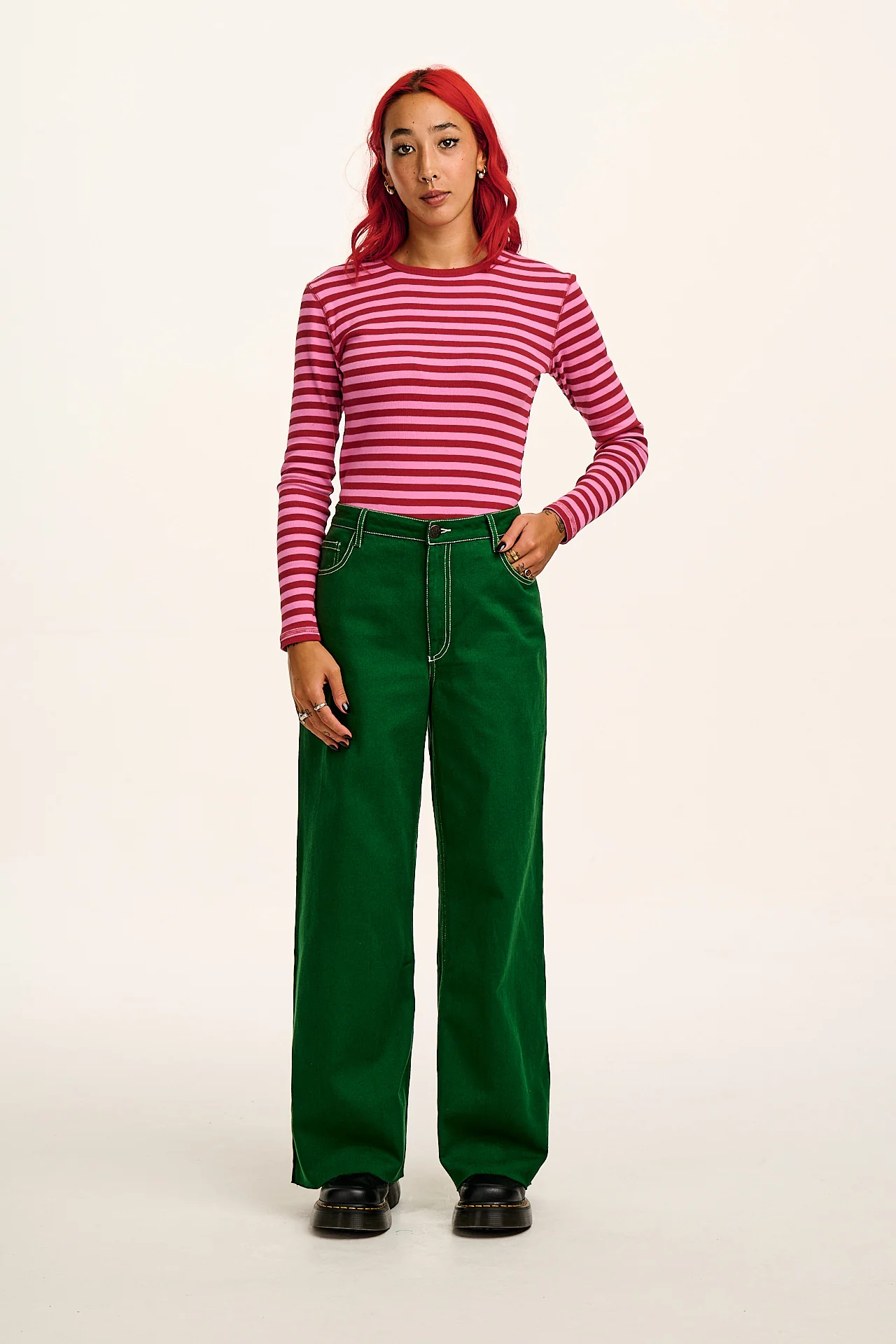 Carter - High Waisted Jeans in Green Contrast Stitch