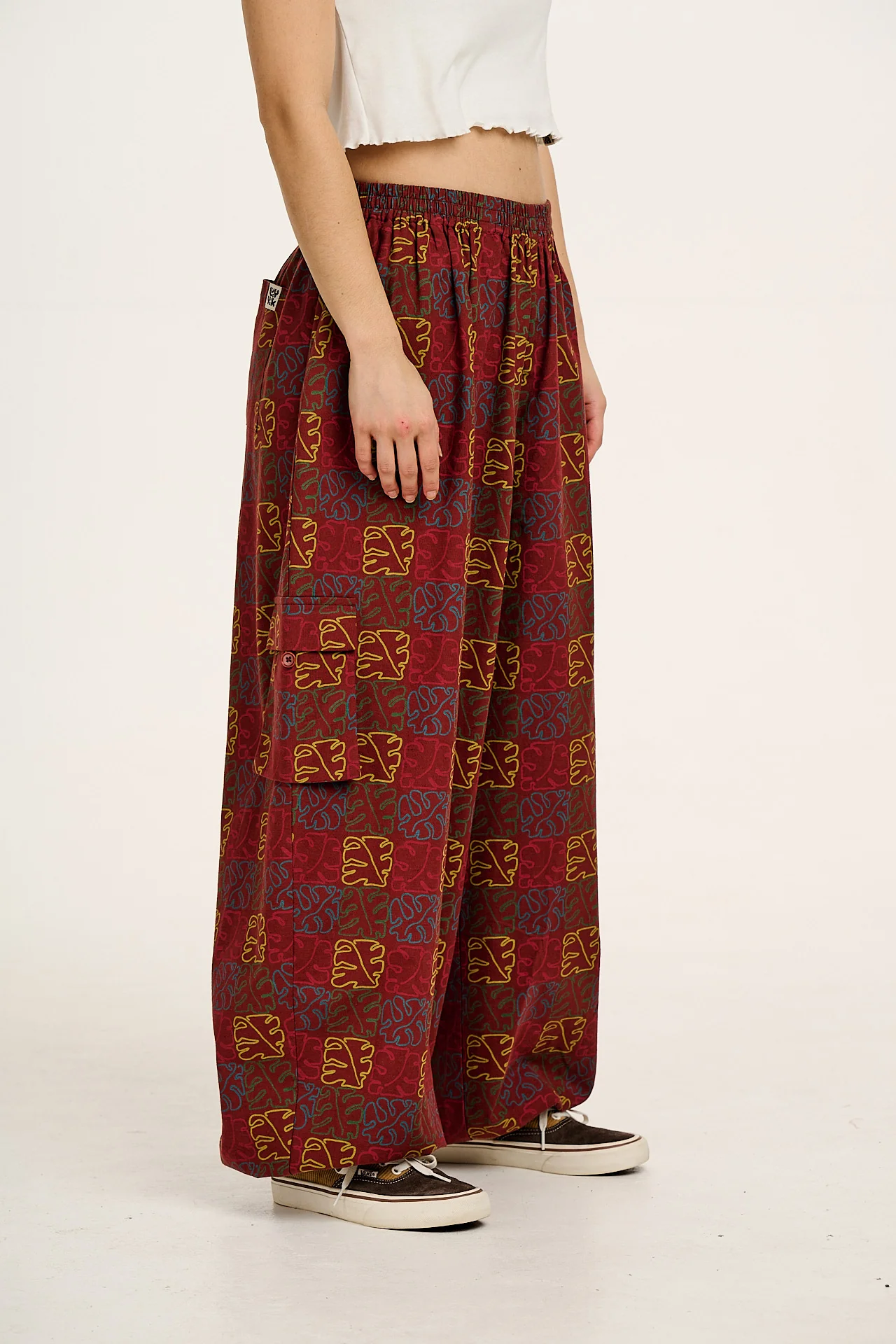 Rumi - Wide Leg Cotton & Linen Trousers in Red Nema Print