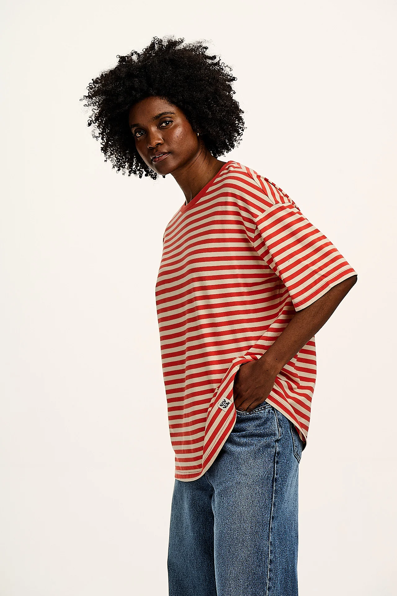 Benny - Oversized Cotton Tee in Red Stripe