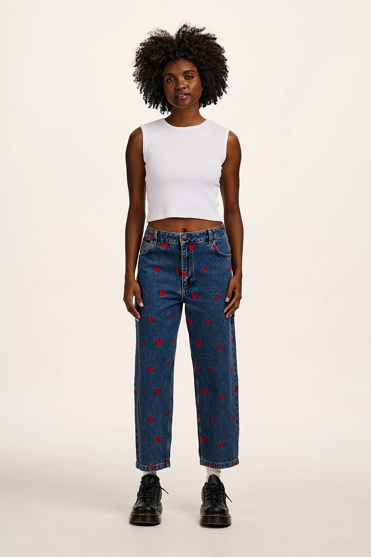 Drew - Cropped Straight Leg Denim Jeans in Mid Wash Blue with Cupid Hearts Embroidery