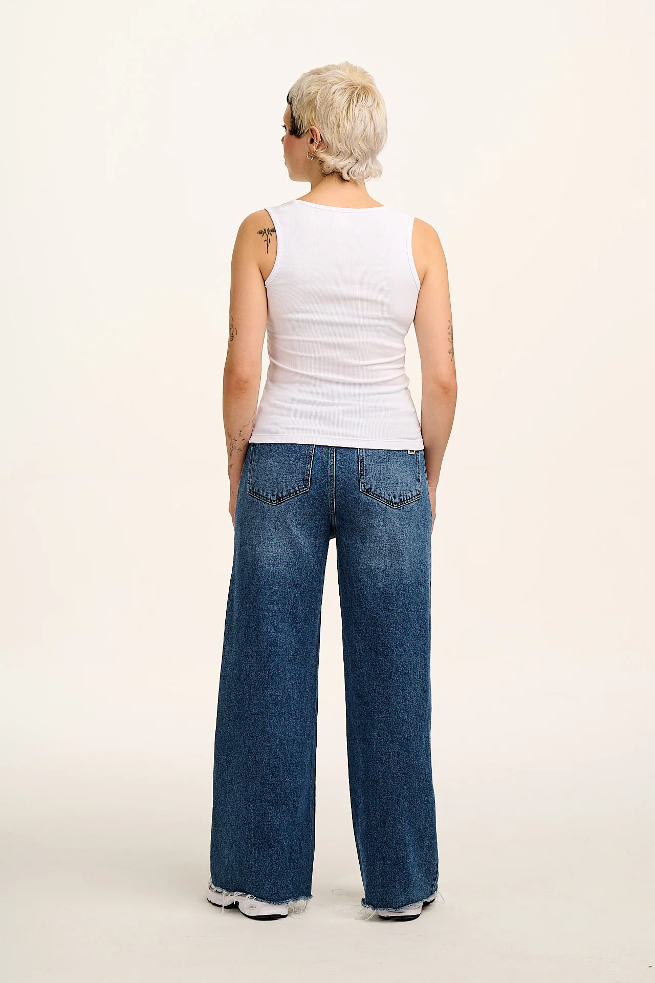 Romy - Ribbed Vest in White