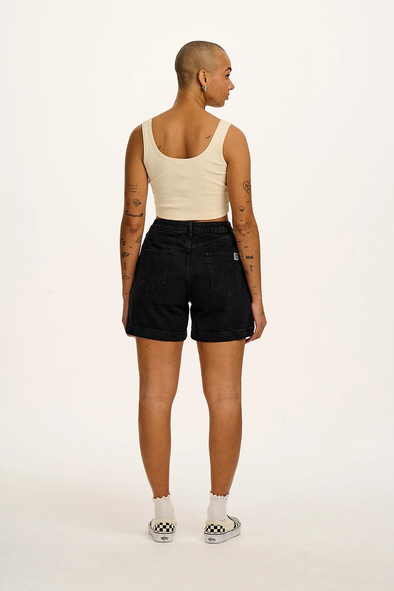 Lexi - High Waist Denim Shorts in Washed Black