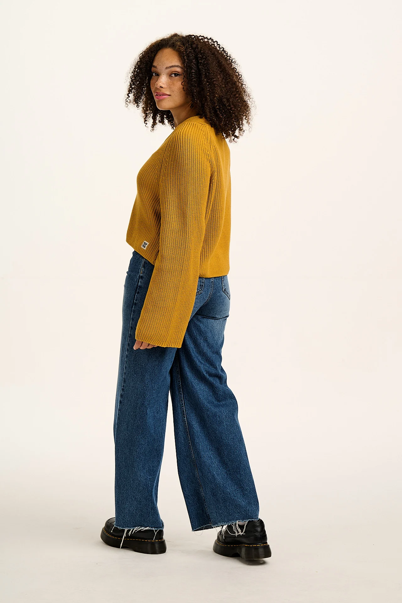 Robyn - V-Neck Cotton Cardigan in Mustard Yellow