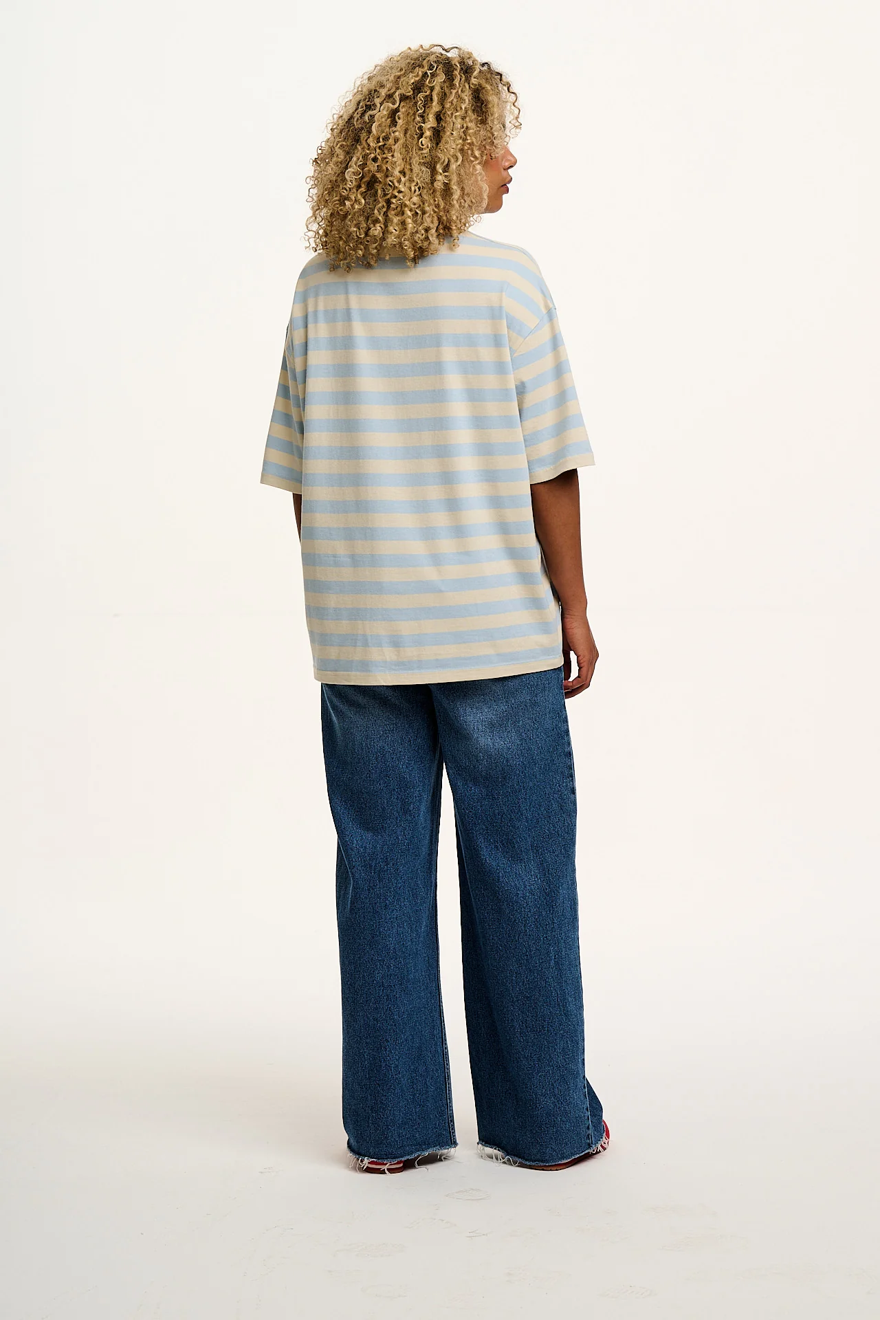 Benny - Oversized Cotton Tee in White & Blue Stripe