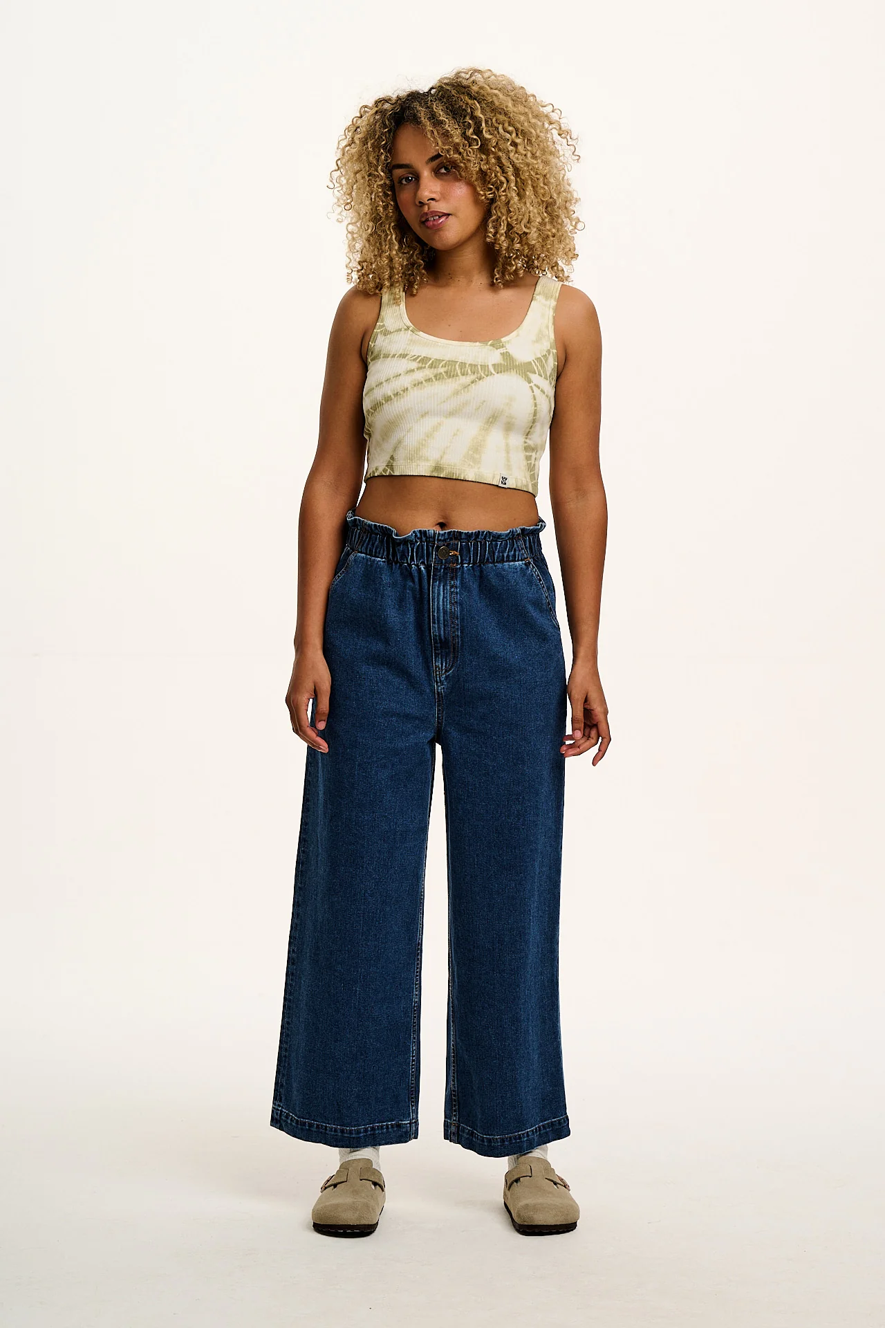 Cody - Paper Bag Jeans in Mid Wash Blue Denim