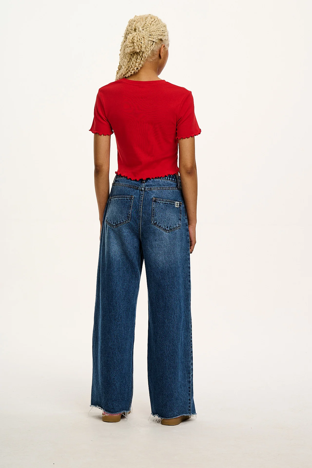 Greta - Cropped Cotton Top in Red